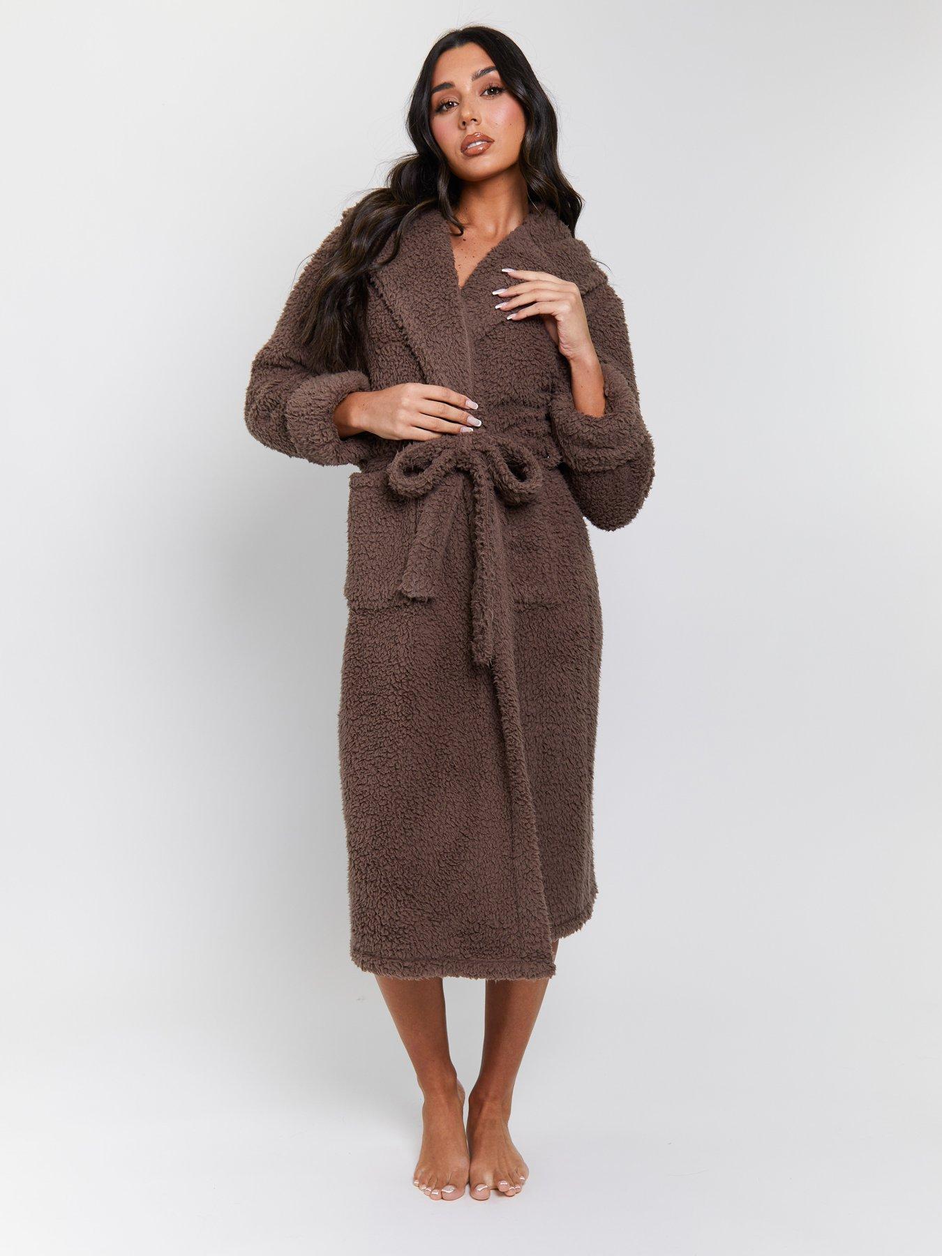 Loungeable Chunky Sherpa Hooded Maxi Dressing Gown - Beige
