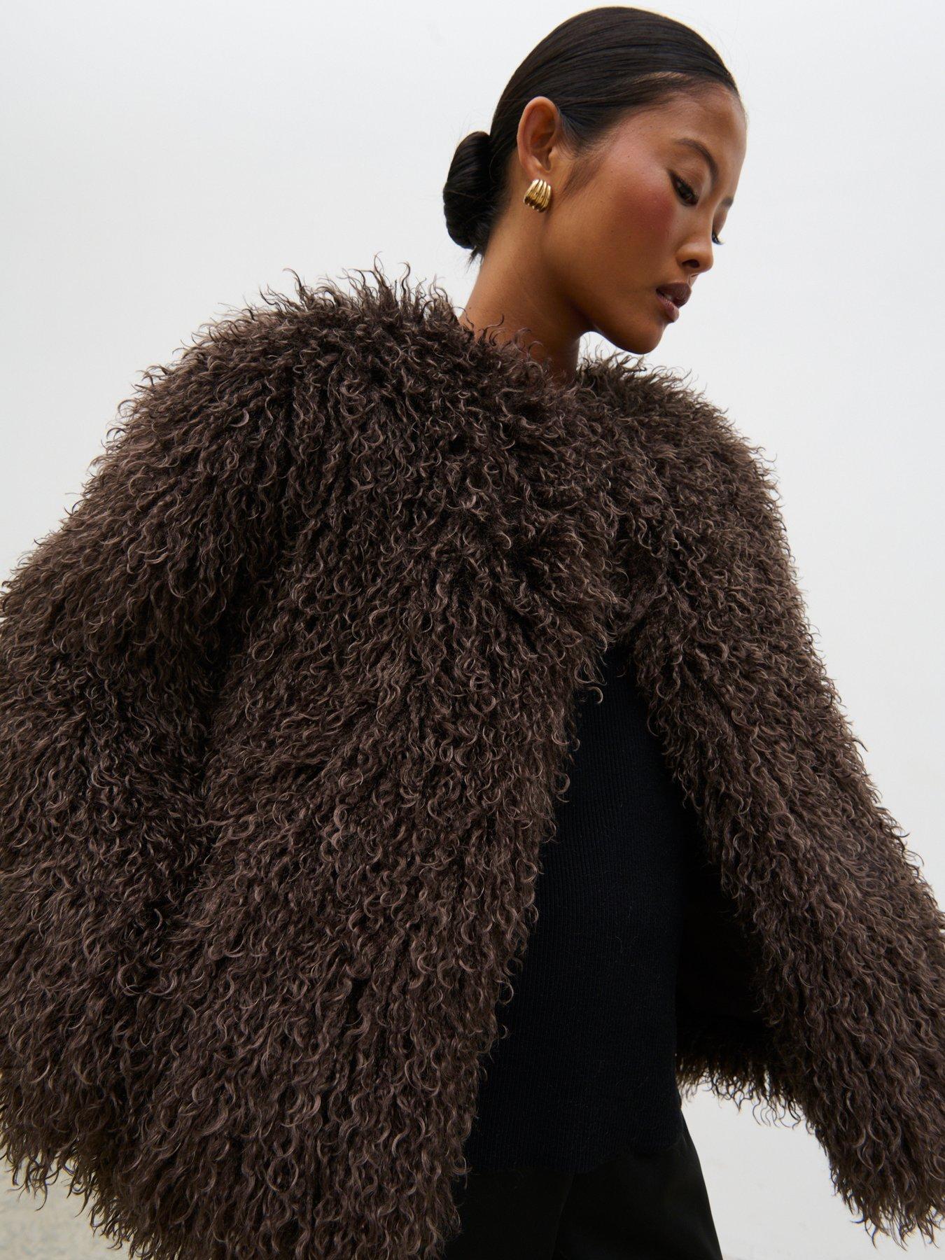 Pretty Lavish Irie Crew Neck Fur Jacket - Brown
