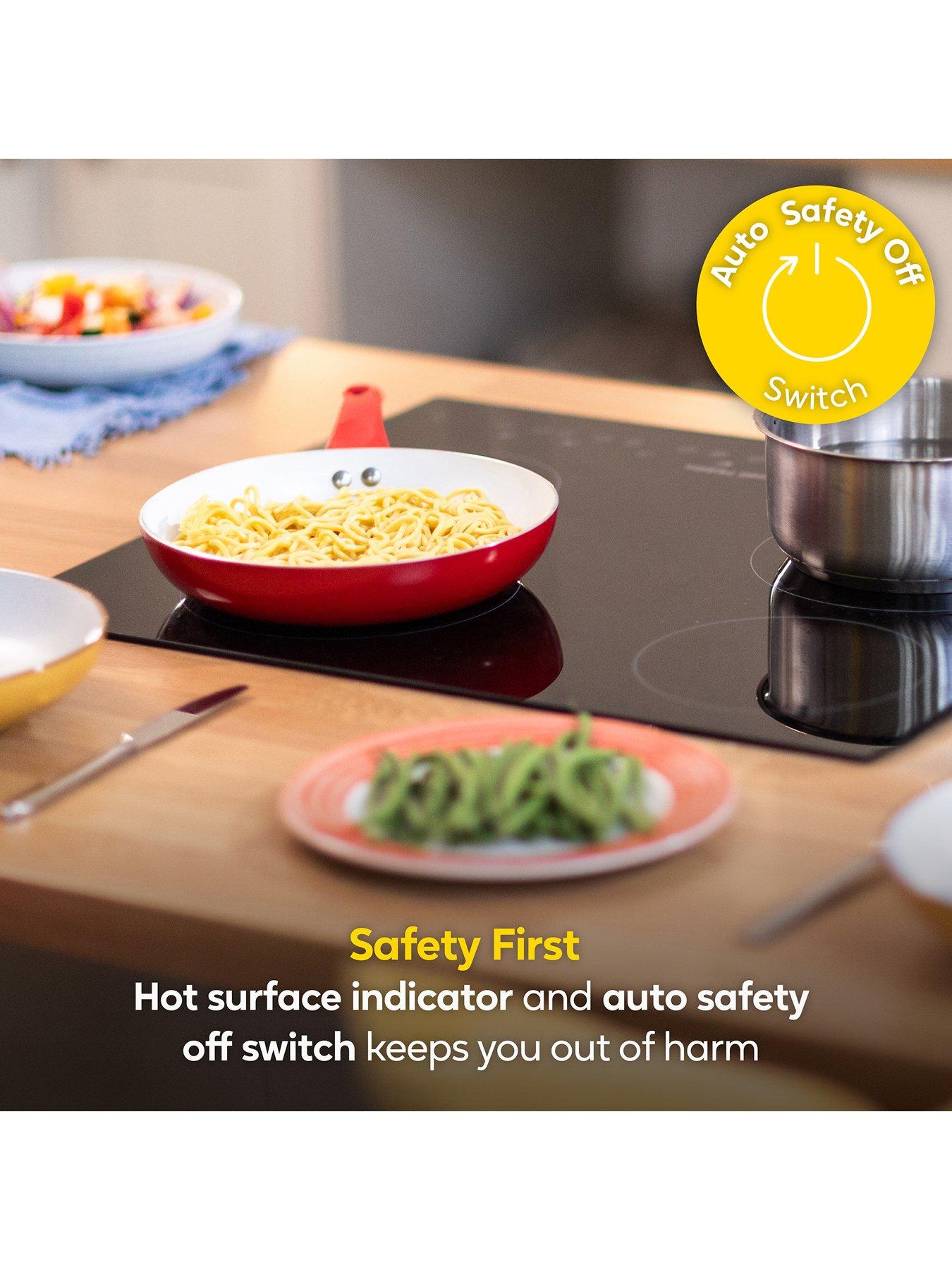 Image 6 of 7 of Russell Hobbs RH60EH413B 59cm 4 Zone Electric Hob with Touch Control in Black