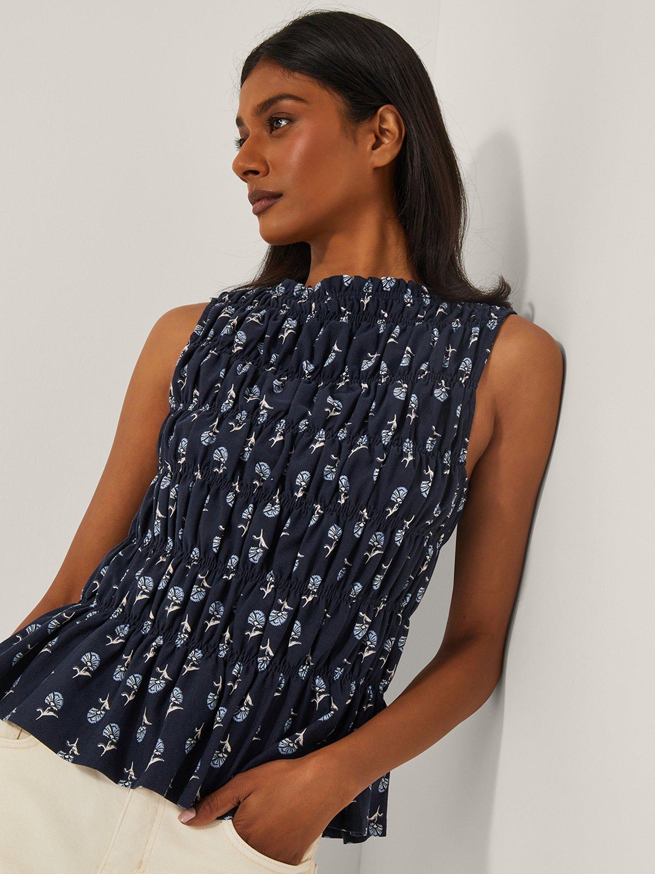 undefined Deniz Geo Shirred Sleeveless Top - Navy
