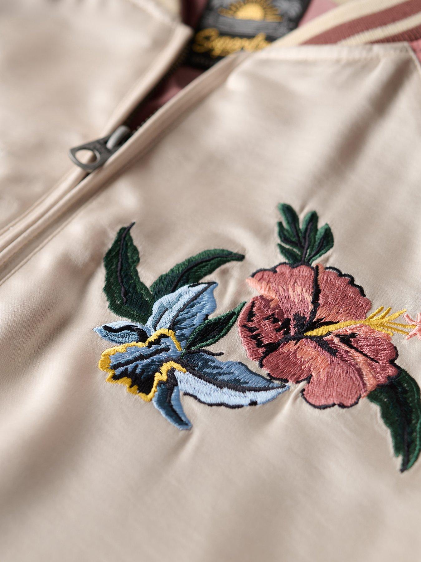 Image 6 of 6 of Superdry Suikajan Embroidered Bomber - White