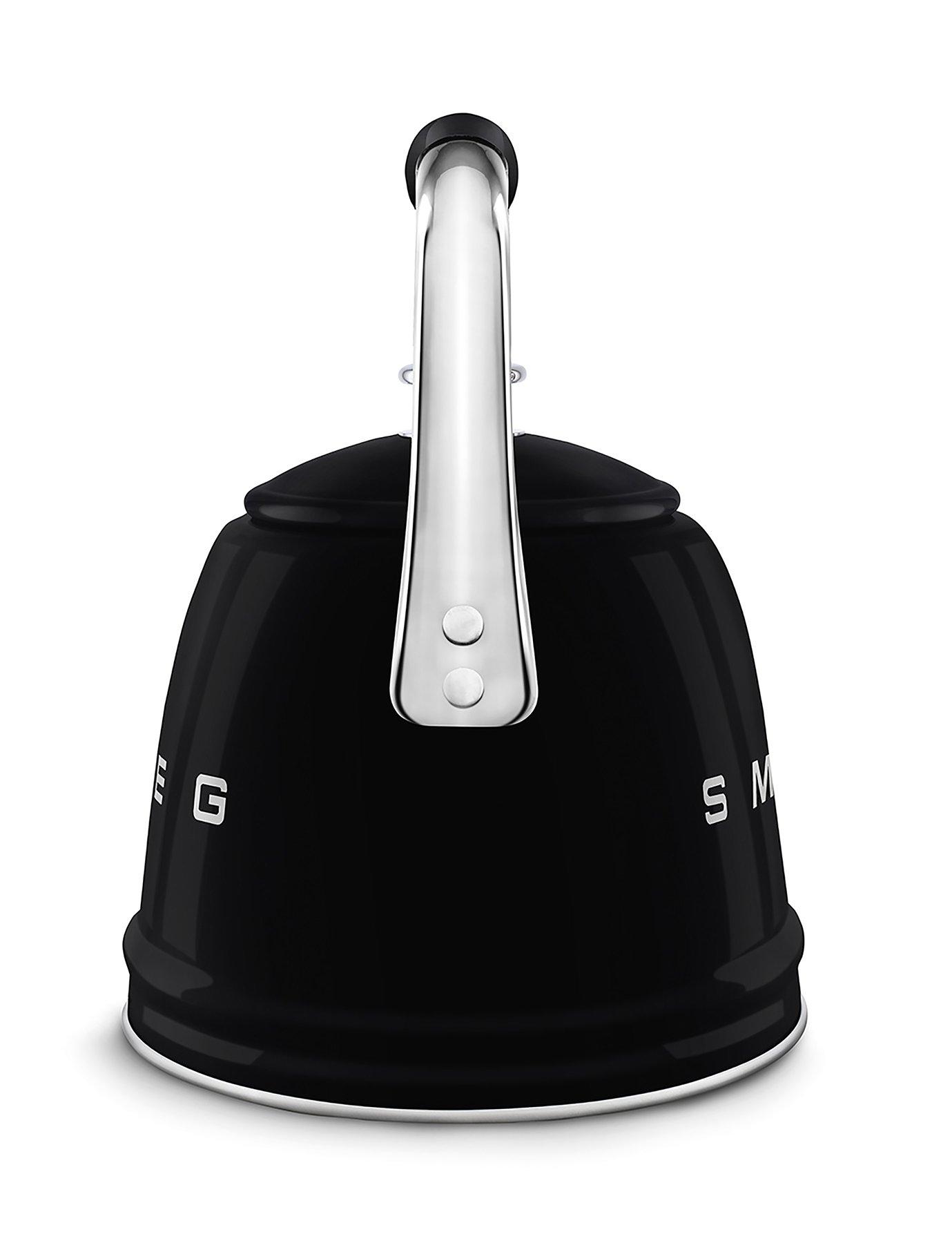 Image 4 of 6 of Smeg Whistling Kettle
