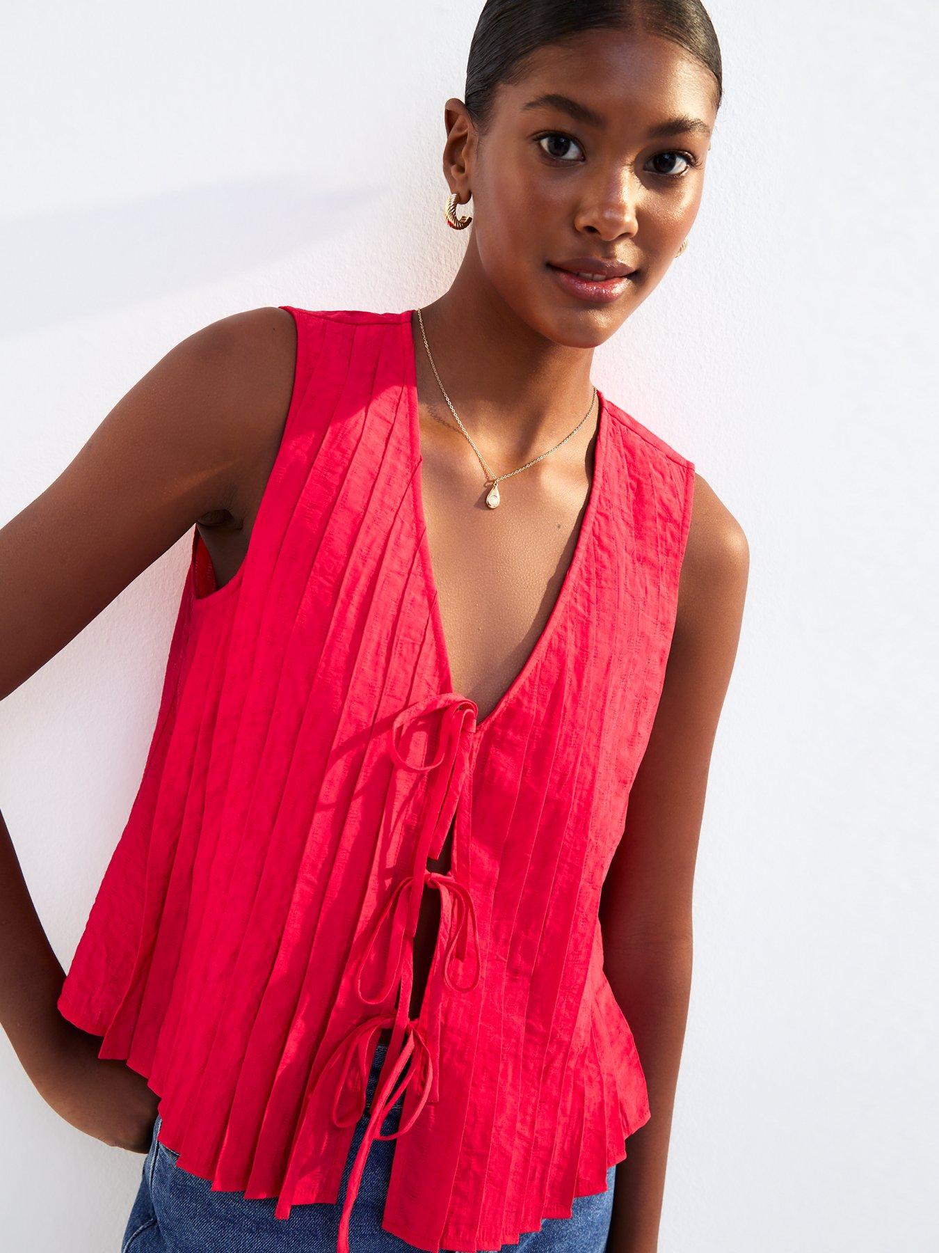 undefined Red Pleated Tie Front Sleeveless Top
