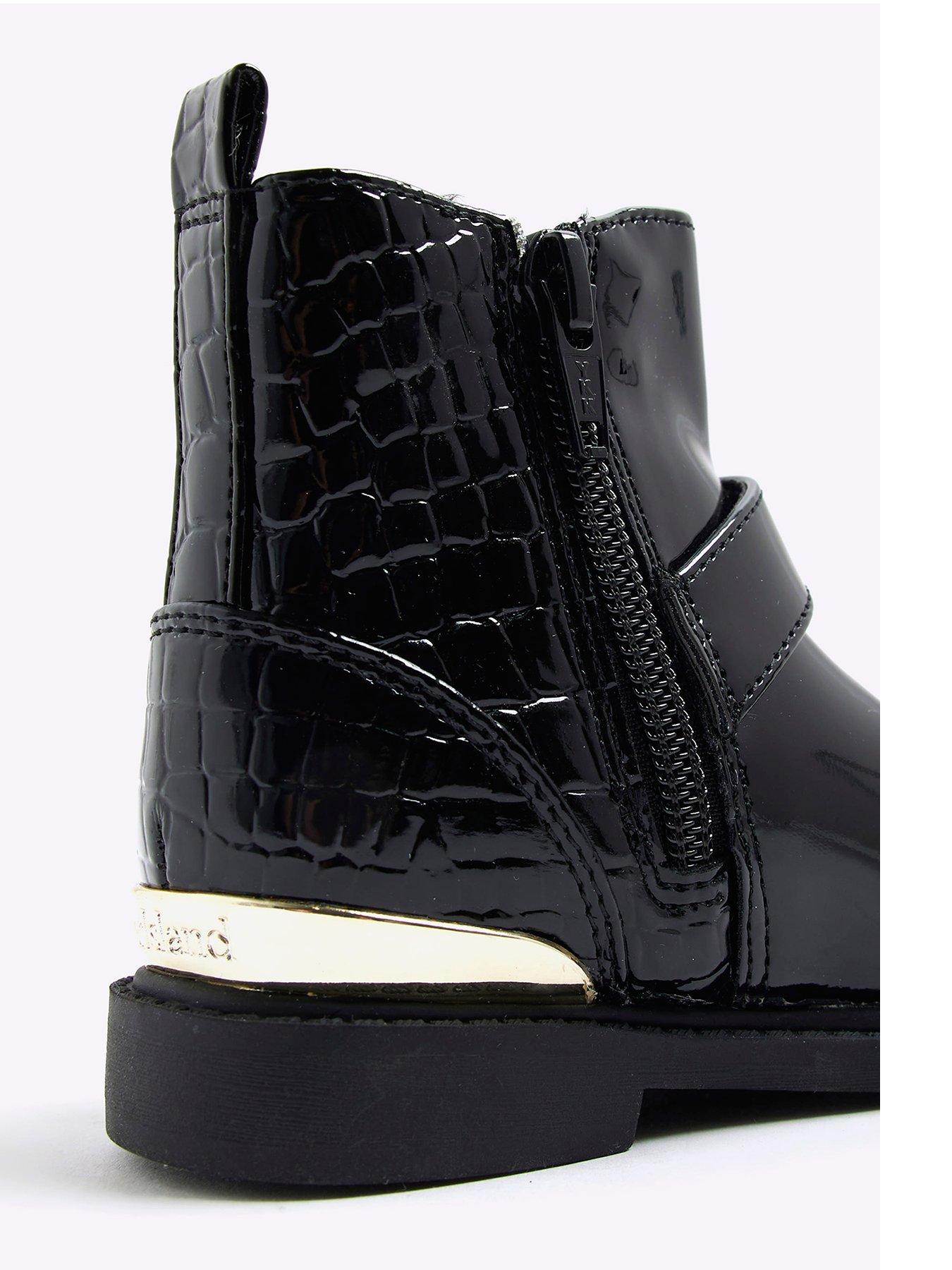 Image 4 of 4 of River Island Mini Girls Heart Bow Chelsea Boots - Black