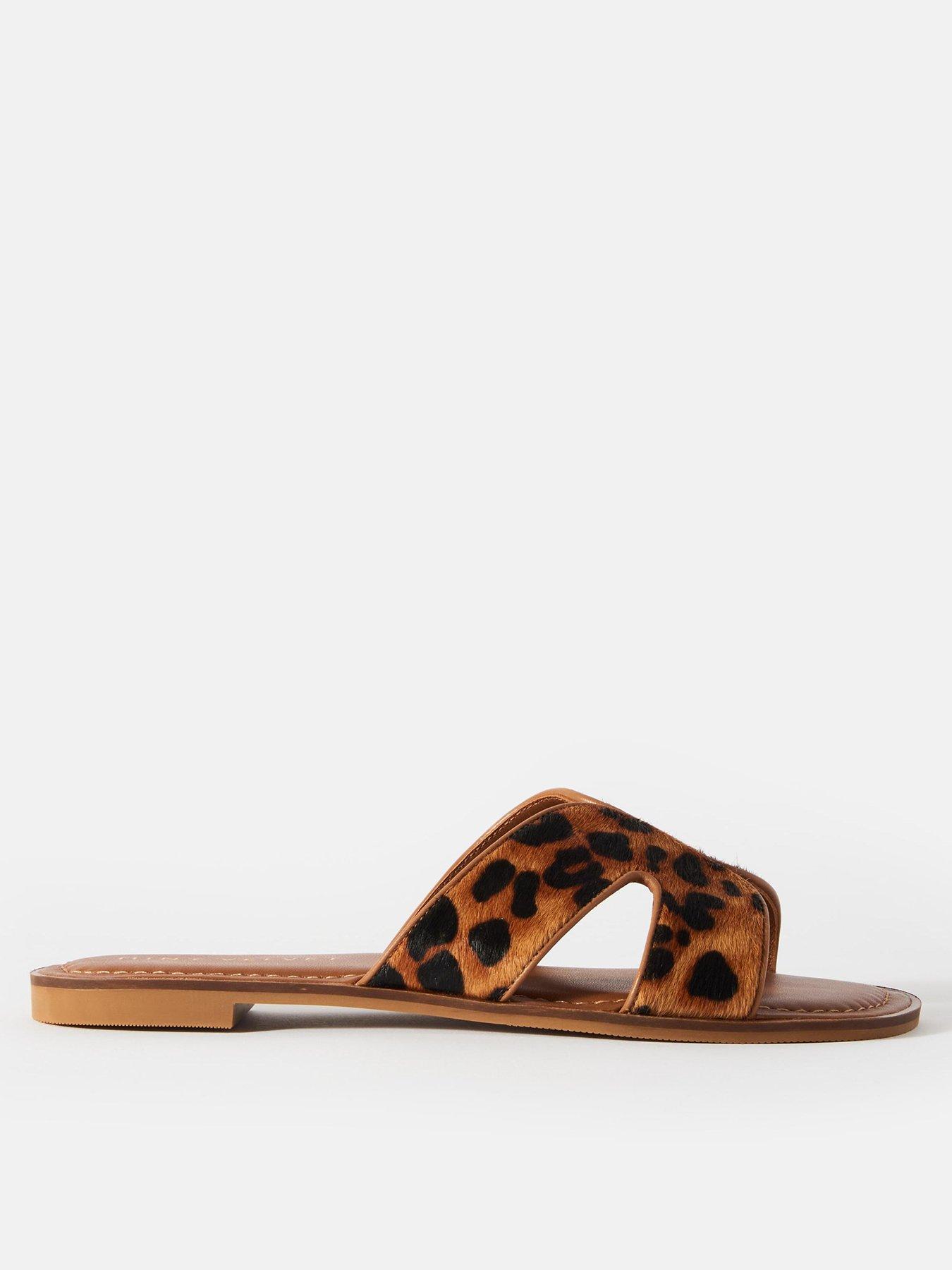 undefined Darcie Leopard Print Sliders - Beige
