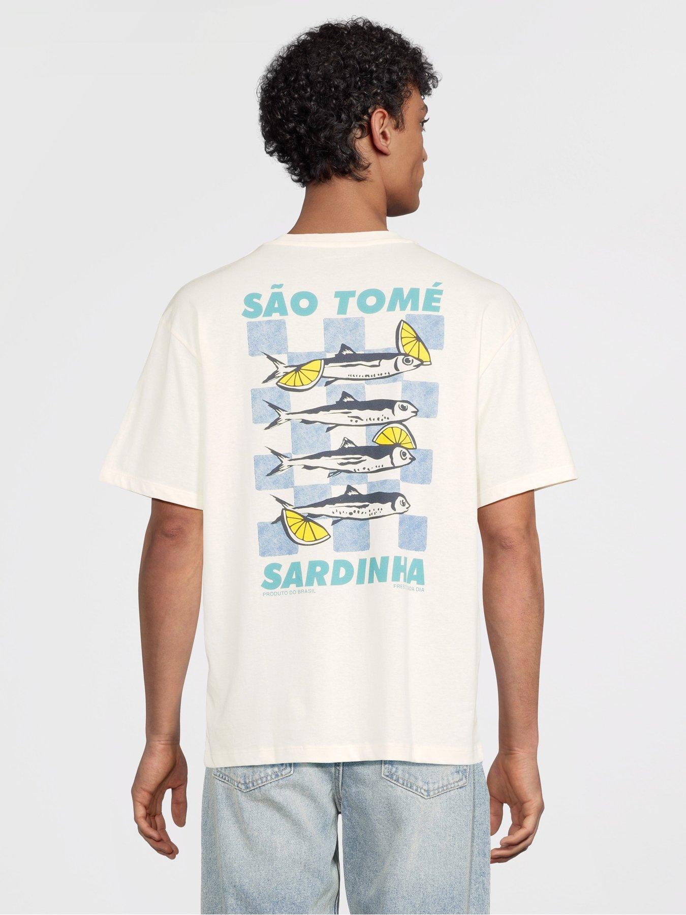 Image 2 of 5 of Jack & Jones Sardinha Back Graphic T-Shirt - Cream