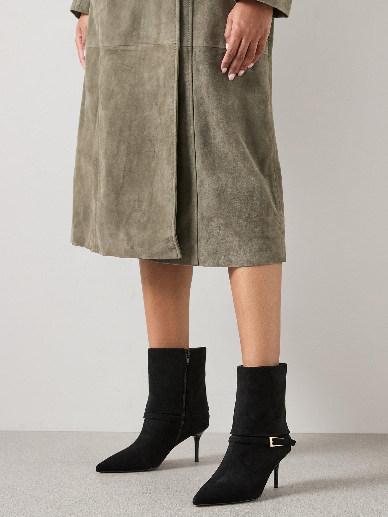 Image 1 of 7 of The Very Collection Ankle Boot With Turn Detail Pointed Ankle Boot - Black