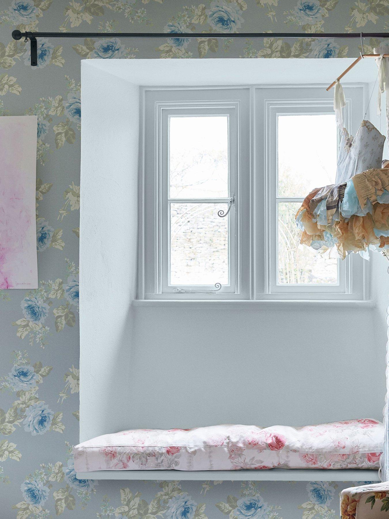 undefined Rachel Ashwell® Royal Bouquet Wallpaper - Blue