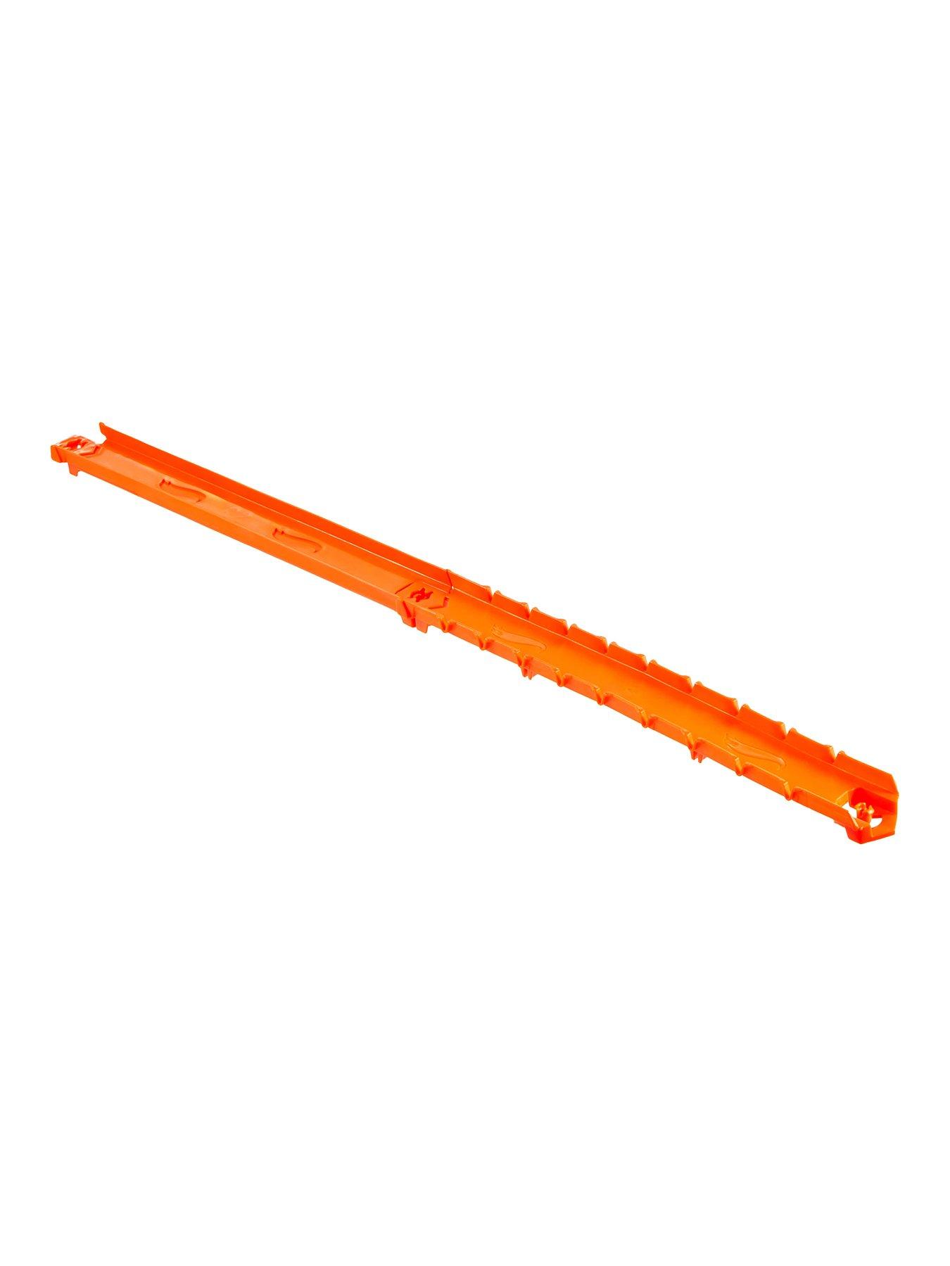 Image 6 of 7 of Hot Wheels Track Creator Track &amp; Car Starter Pack