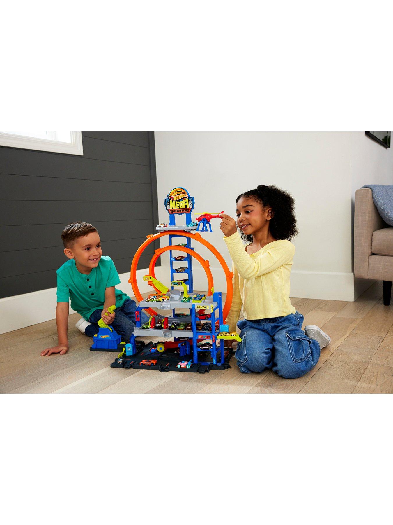 Image 6 of 8 of Hot Wheels Hot Wheels&reg; Mega Loop Garage&trade;