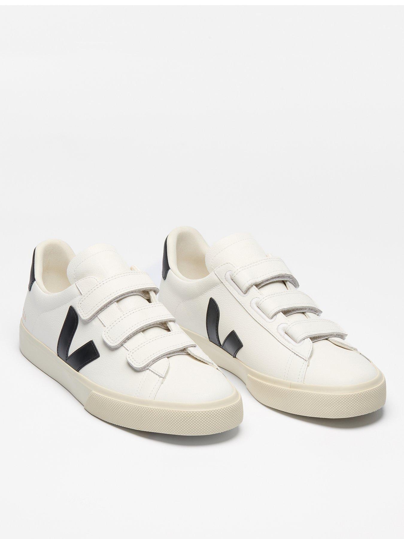 Image 2 of 3 of Veja Unisex Recife Logo Leather Trainer - White