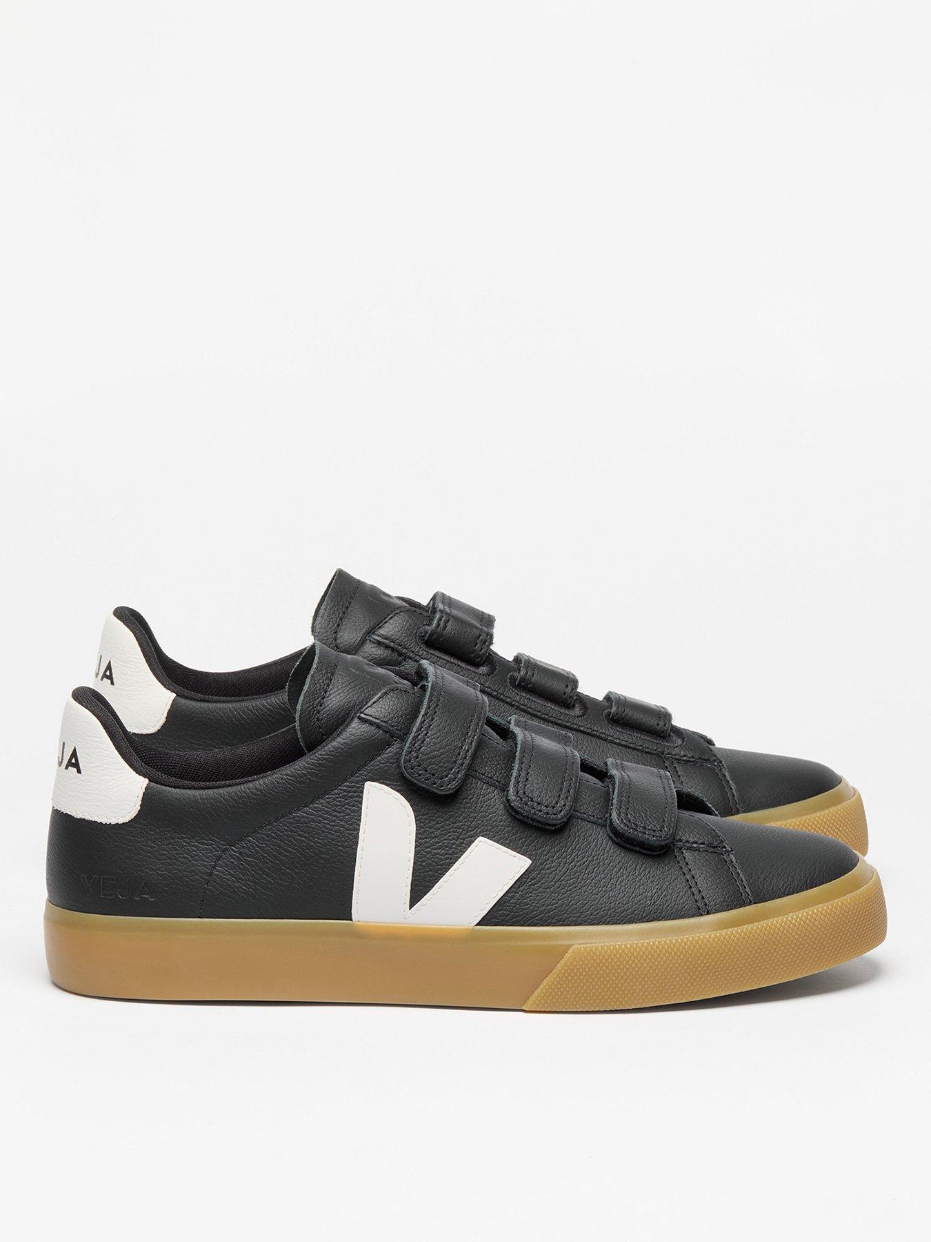 Veja Mens Recife Logo Leather Trainer - Black