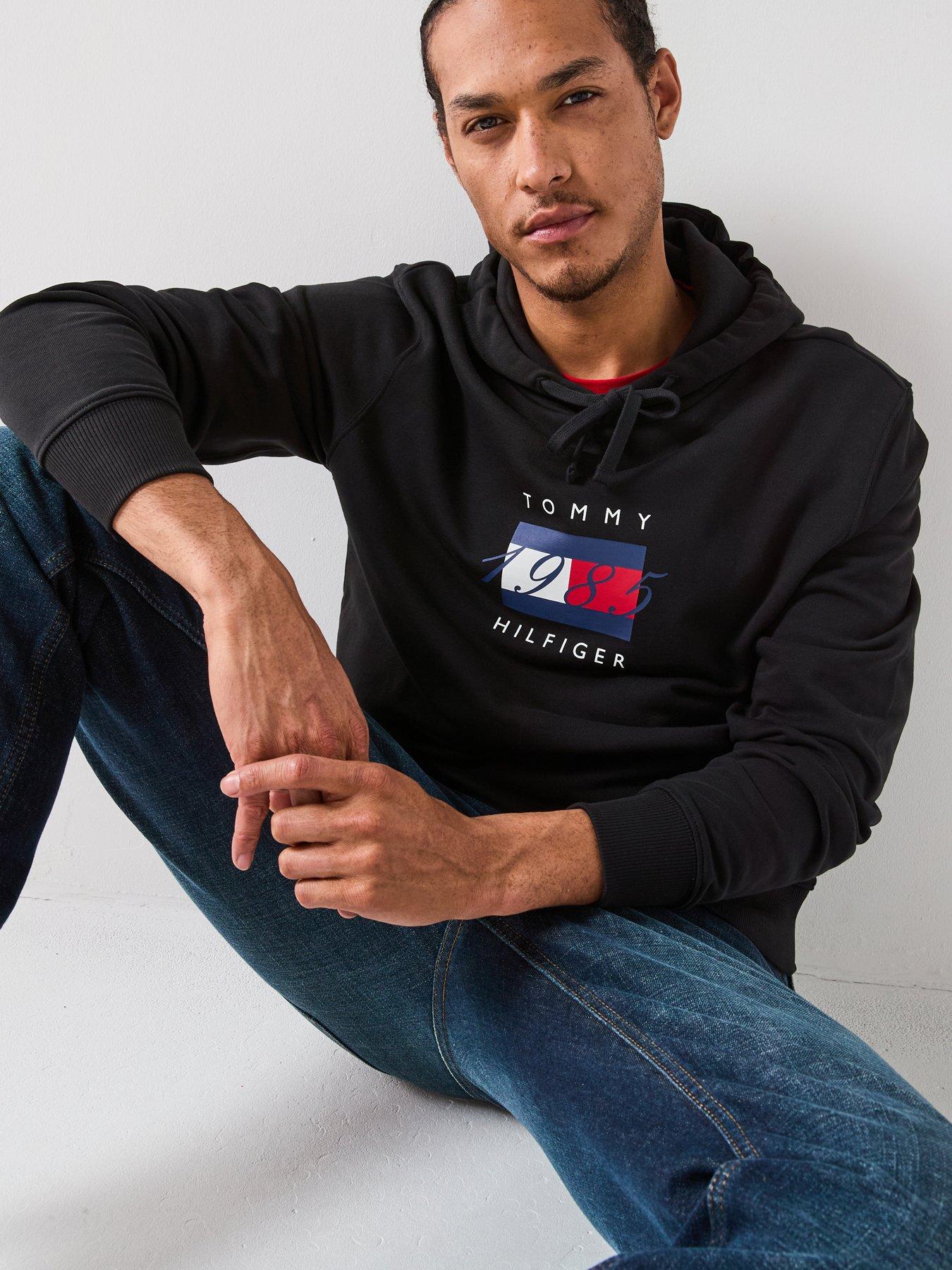 undefined Linear Flag Graphic Hoodie - Black