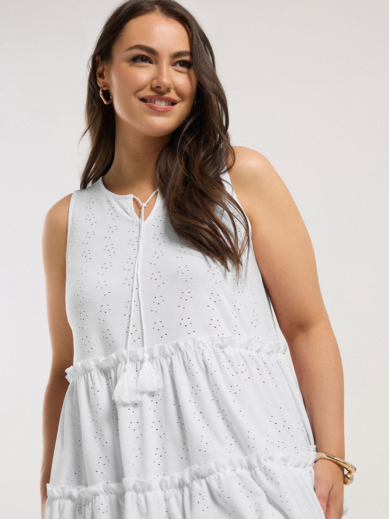 Image 4 of 5 of Yours Curve Broderie Tiered Vest Top - White