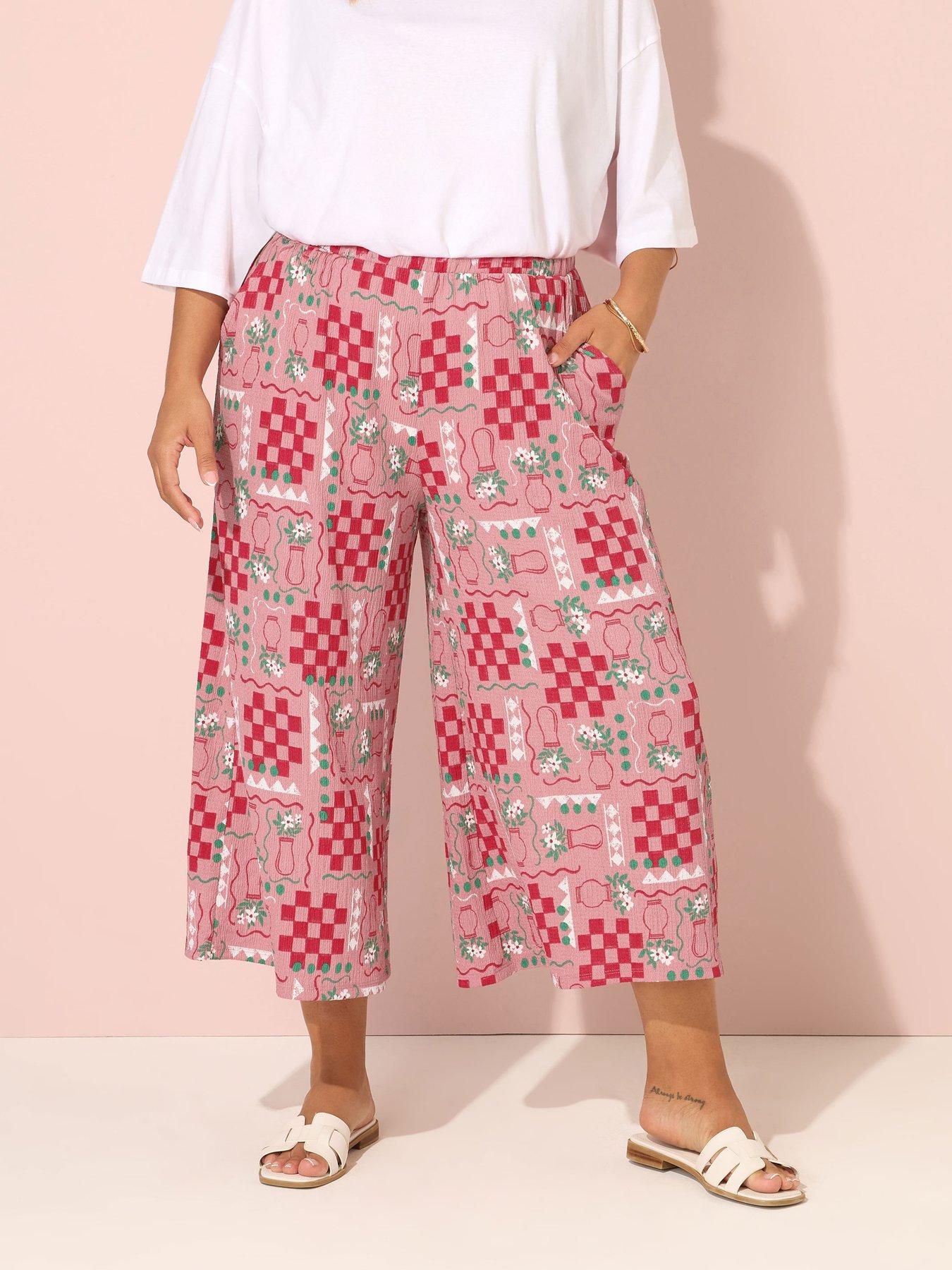undefined Curve Crinkle Midaxi Crop Trouser - Pink