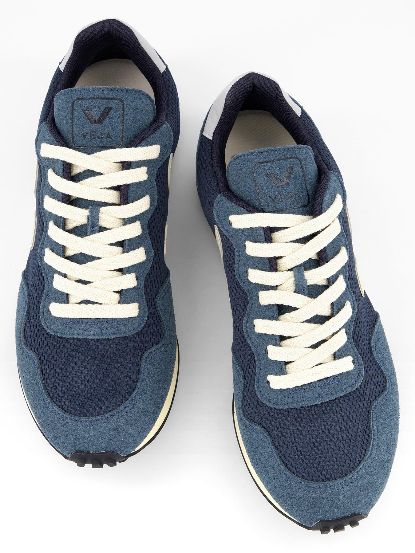 Veja sneakers in camoscio Campo