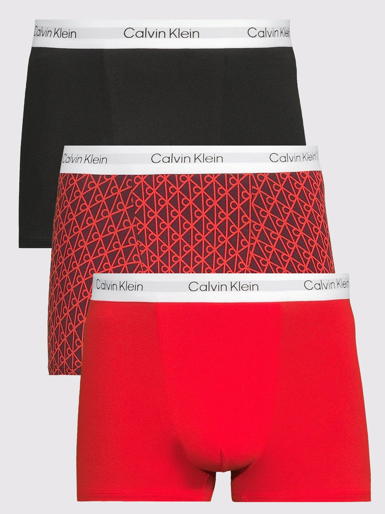 Calvin Klein Underwear3 Pack Relaxed Dart Icon Cotton Stretch Trunks - Red