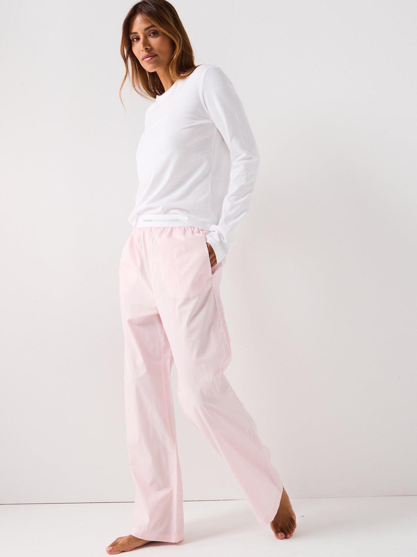 Image 3 of 5 of Calvin Klein Long Sleeve T-shirt &amp; Pyjama Pant Set - White