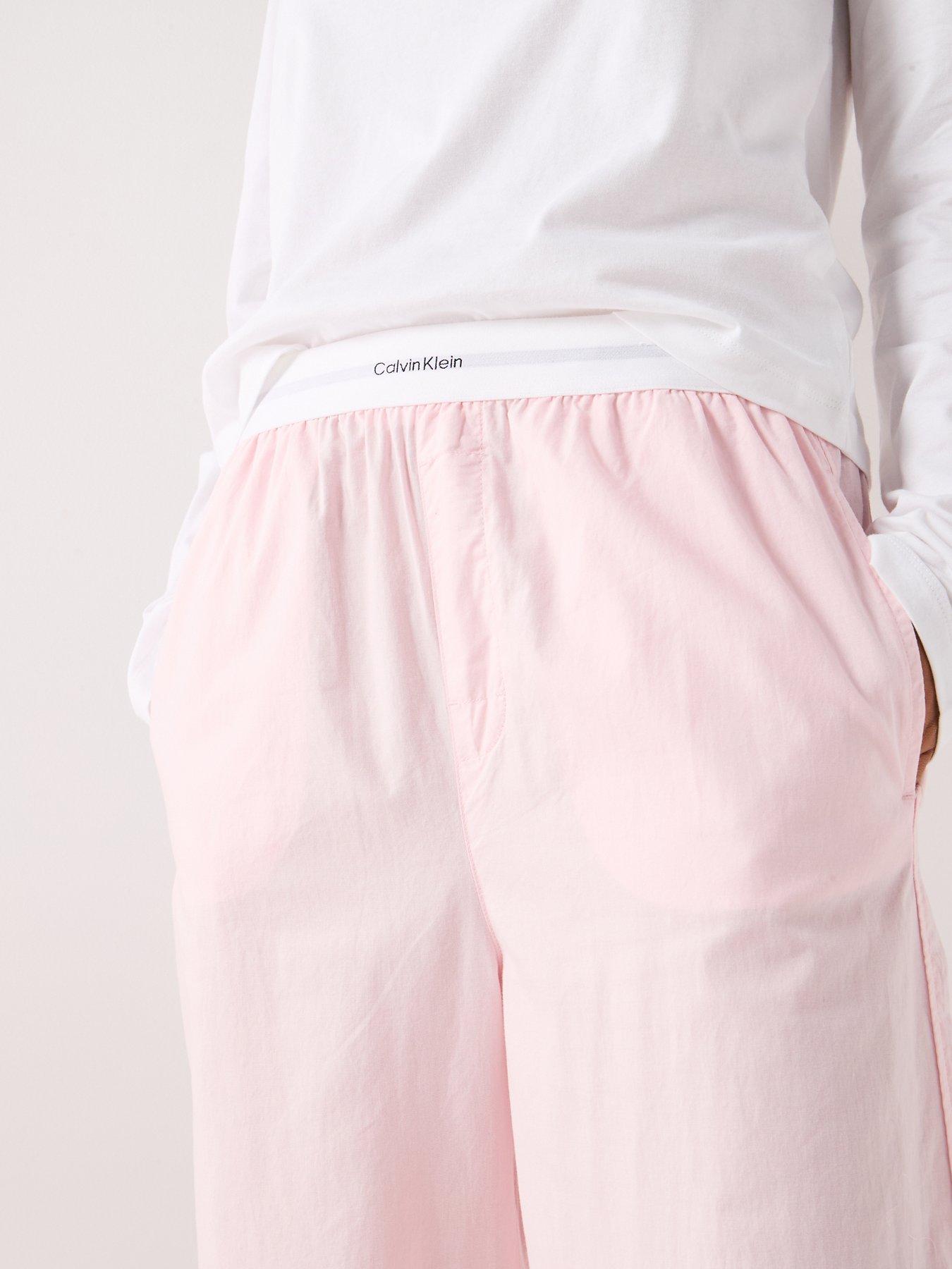 Image 5 of 5 of Calvin Klein Long Sleeve T-shirt &amp; Pyjama Pant Set - White