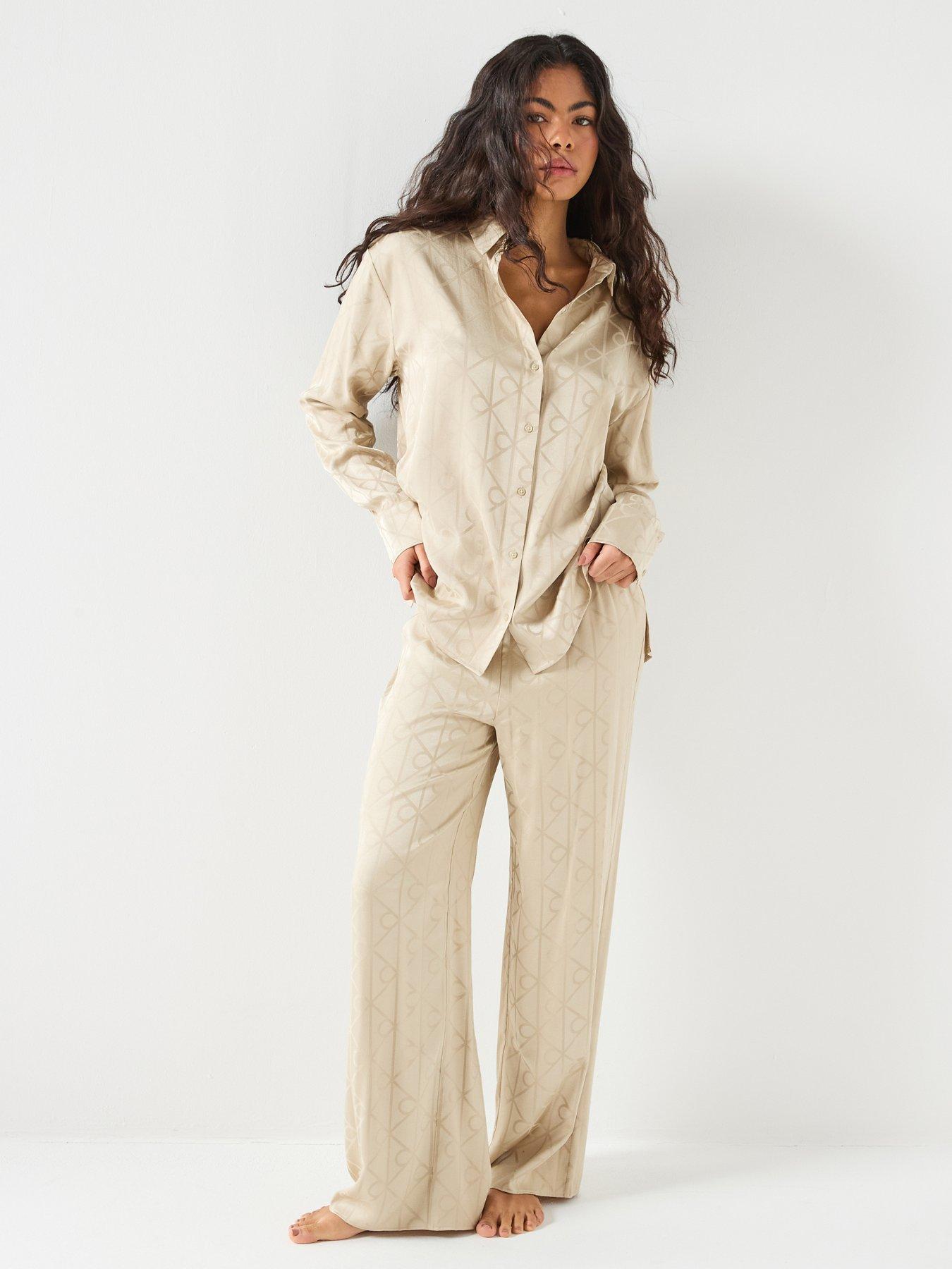 Calvin Klein: Satin Long Sleeve Shirt And Pants Set - Cream