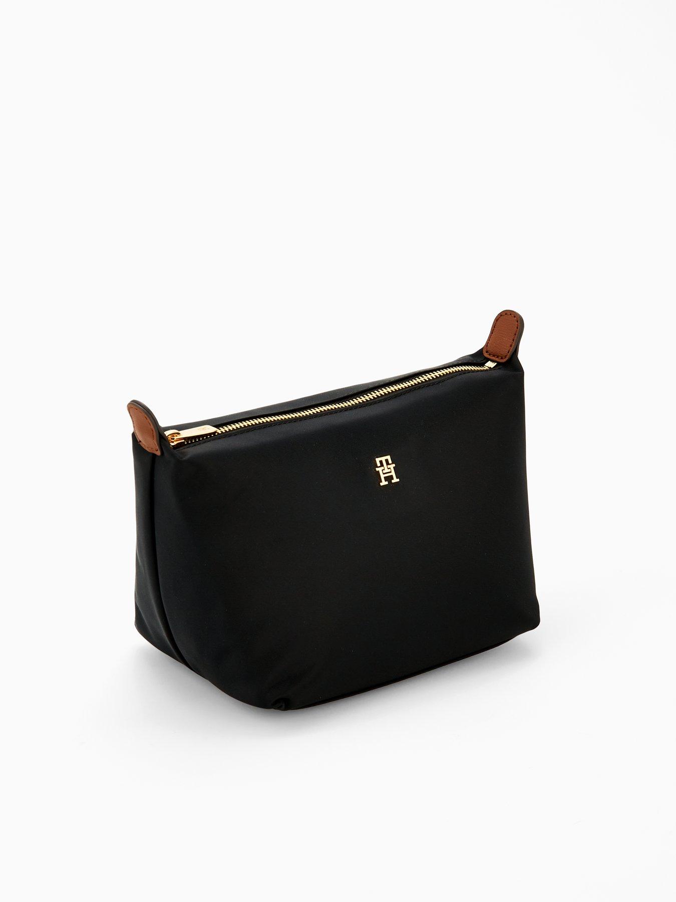 Image 2 of 4 of Tommy Hilfiger Icon Washbag - Black