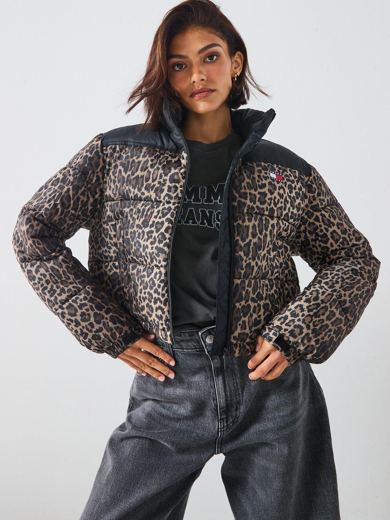 undefined Cropped Leopard Puffer Coat - Brown