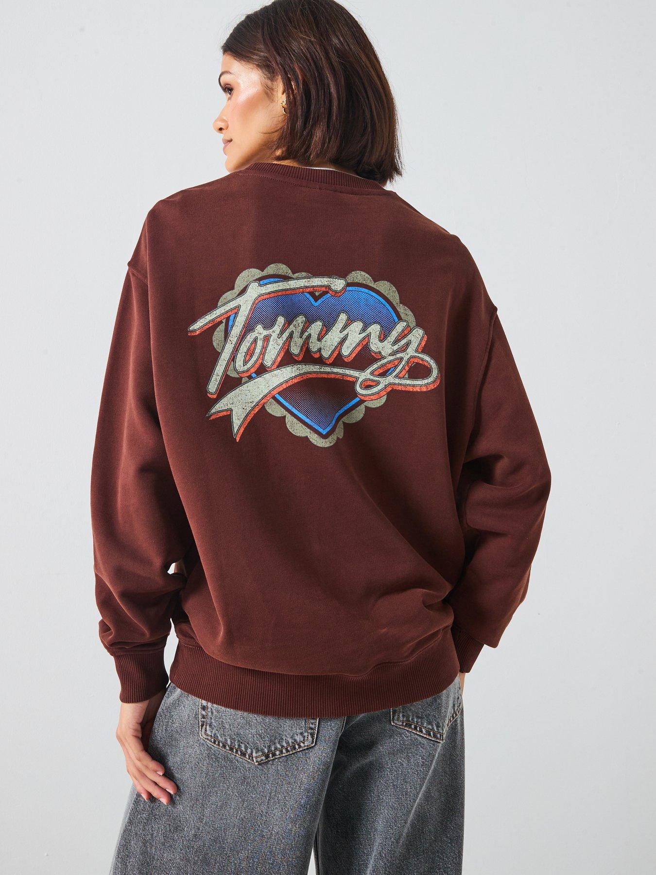 Image 6 of 6 of Tommy Jeans Heart Logo Crew Sweater - Brown