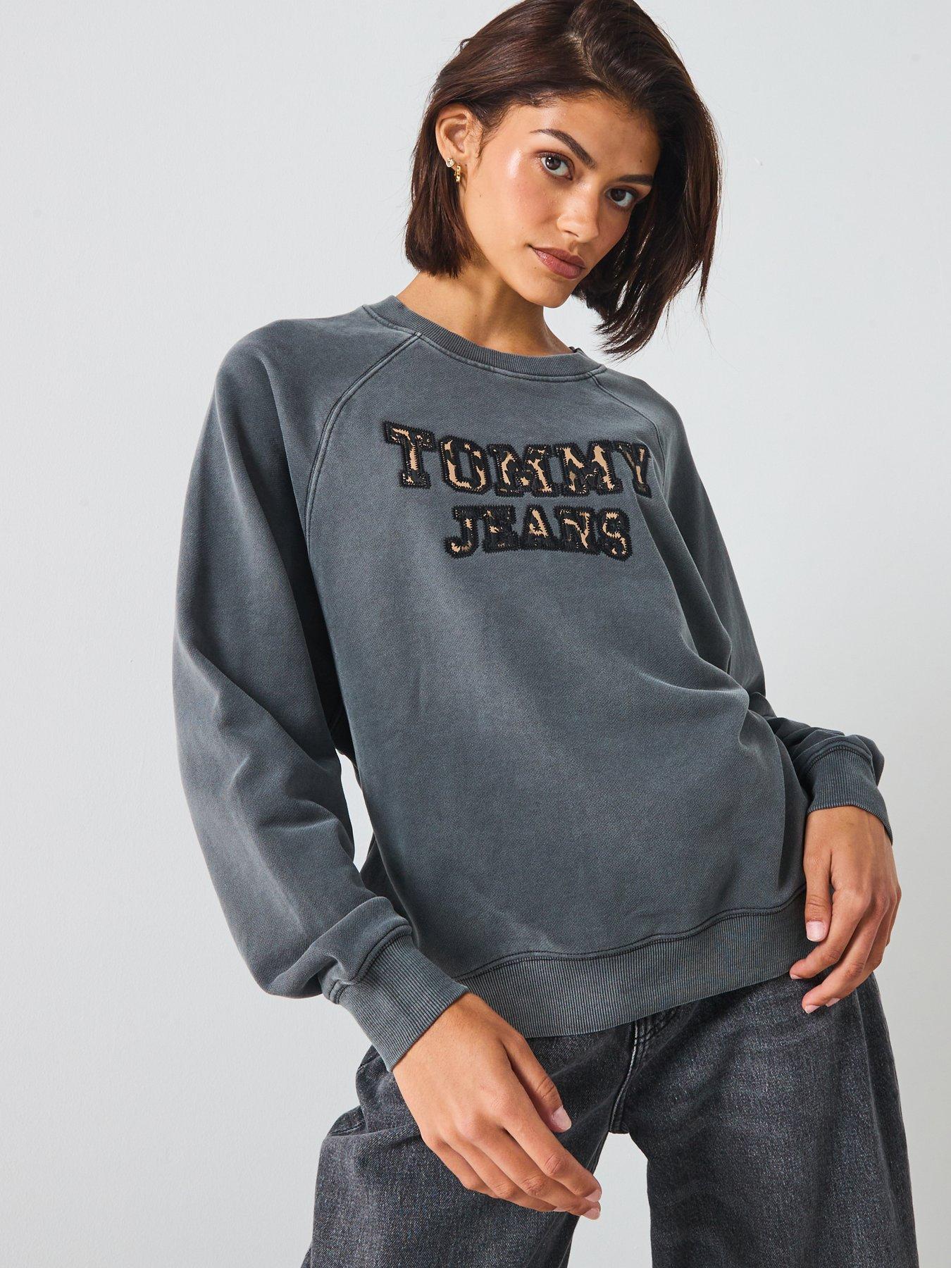 Tommy Jeans Leopard Slogan Varsity Crew Sweater - Black