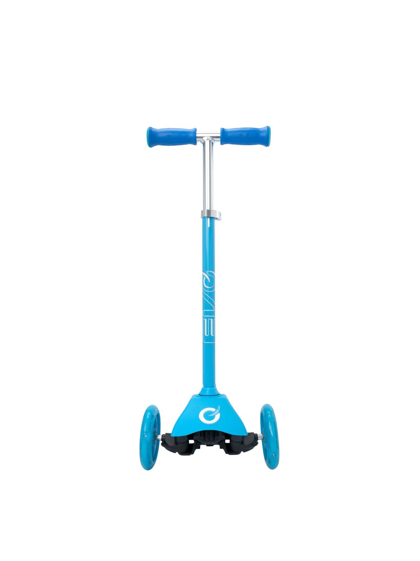 Image 2 of 6 of EVO Mini Cruiser Tri Scooter - Blue