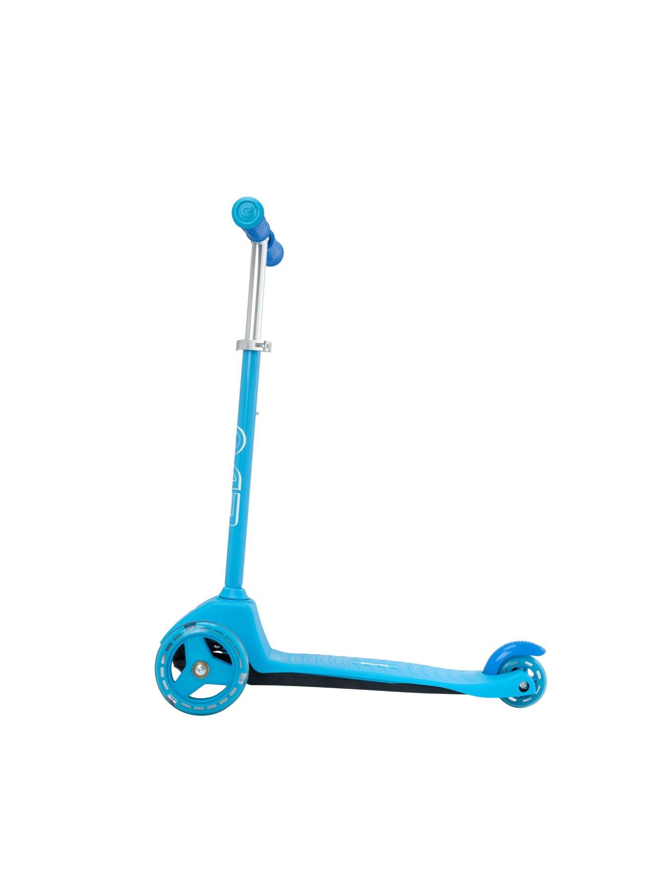 Image 3 of 6 of EVO Mini Cruiser Tri Scooter - Blue