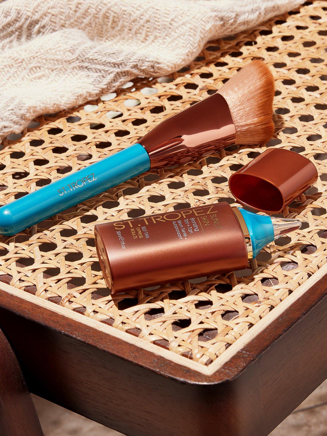 Image 3 of 8 of St Tropez ST. TROPEZ Ultimate Tan Face Brush