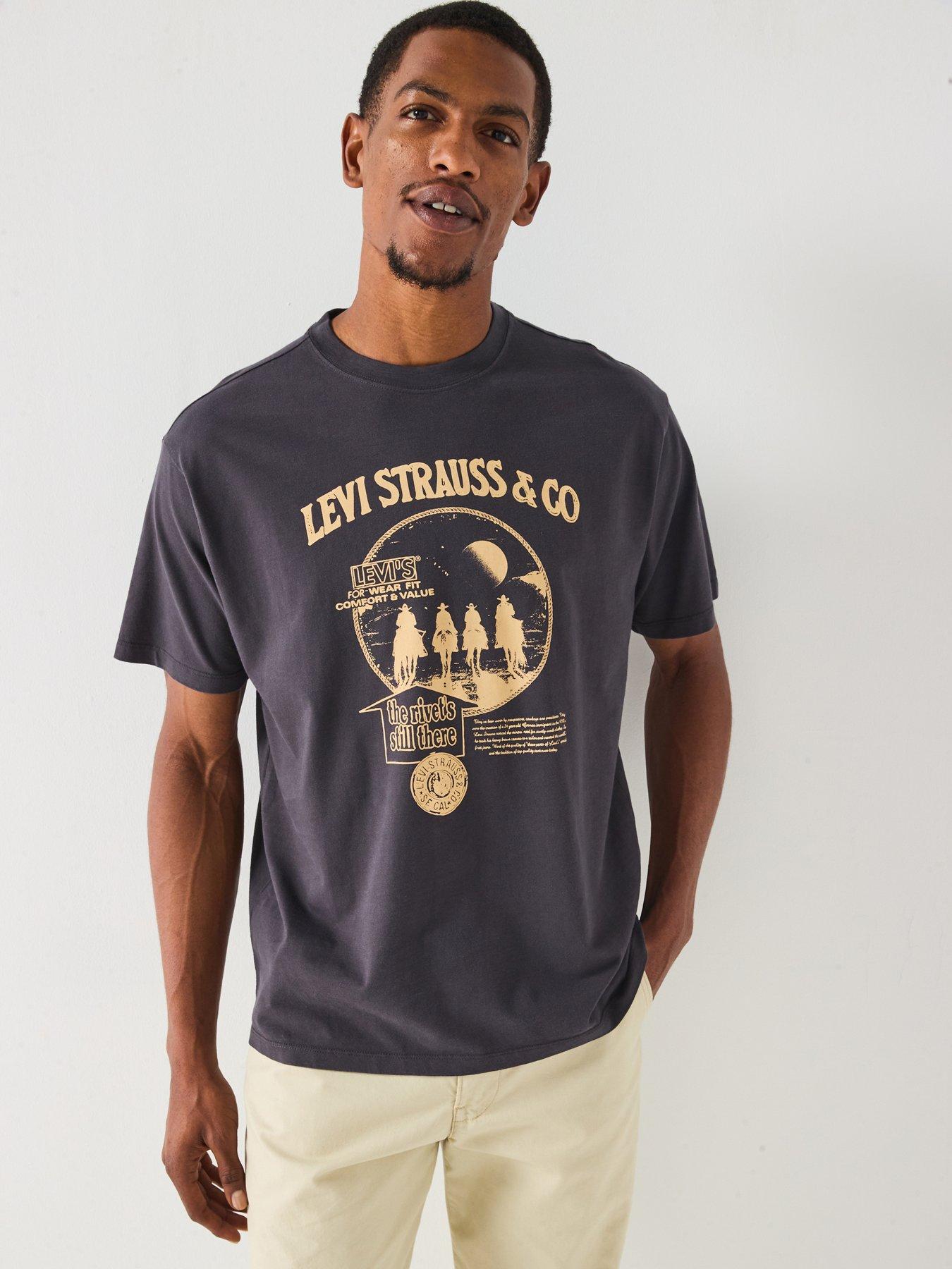 Levi's Short Sleeve Vintage Fit Graphic T-Shirt- Black