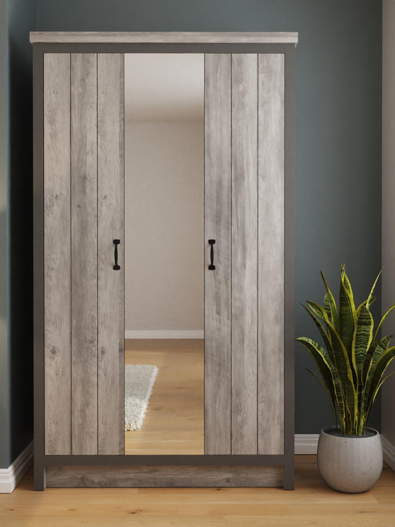 undefined Boston 3 Door Mirrored Wardrobe