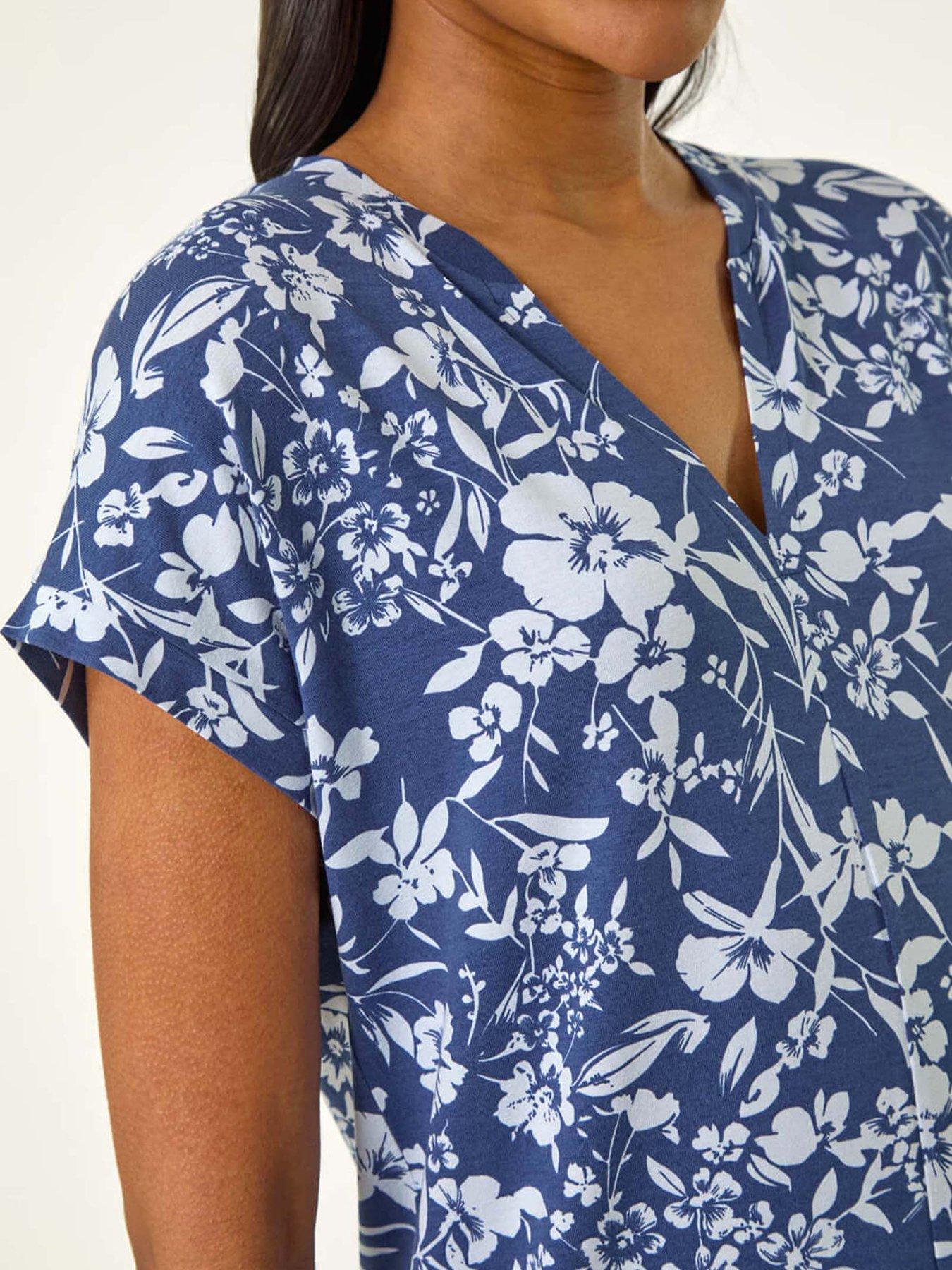 Image 5 of 5 of Roman Floral Notch Neck T-shirt - Navy