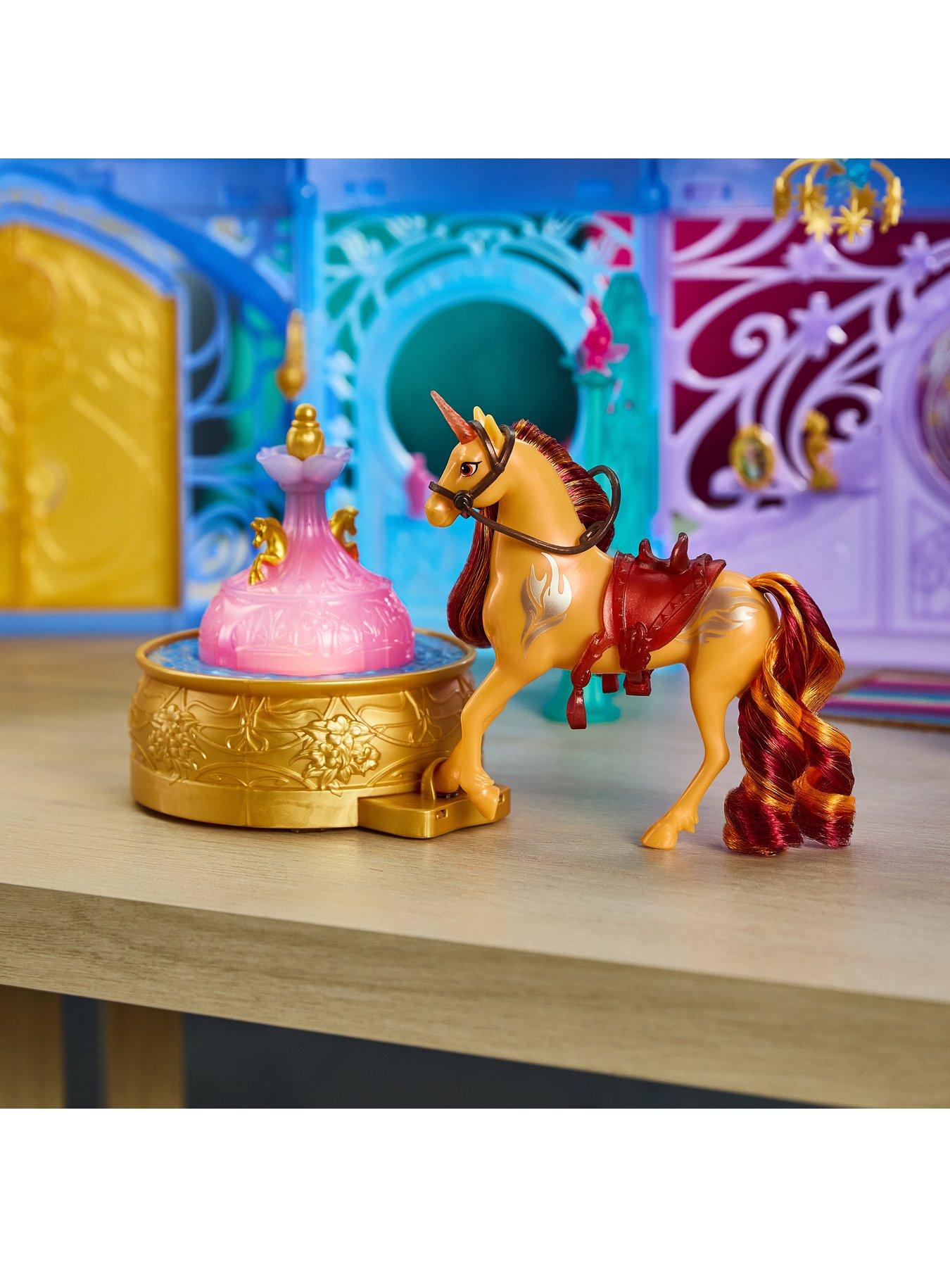 Image 4 of 7 of Unicorn Academy Stable Playset