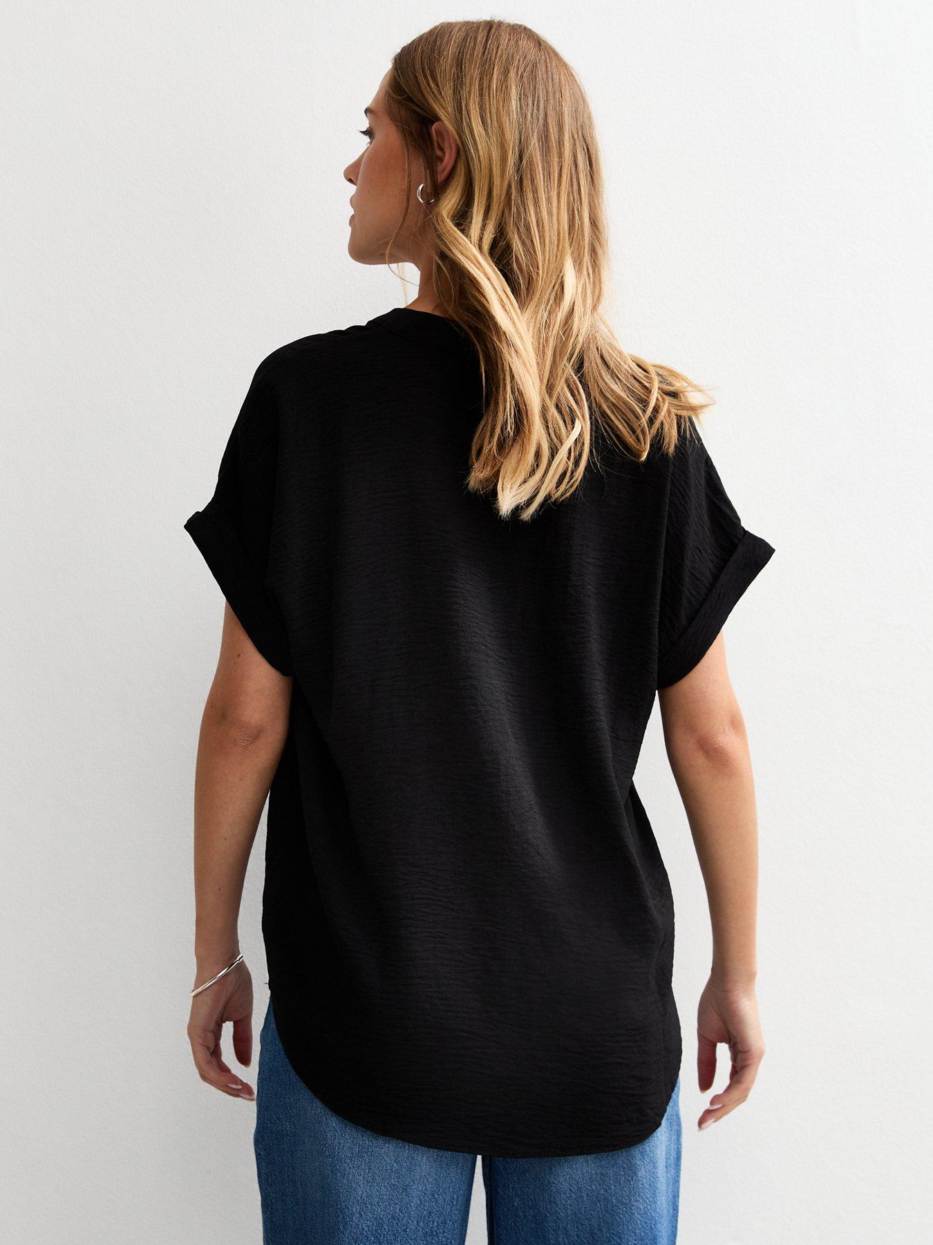 Image 2 of 4 of New Look Black V-neck Top