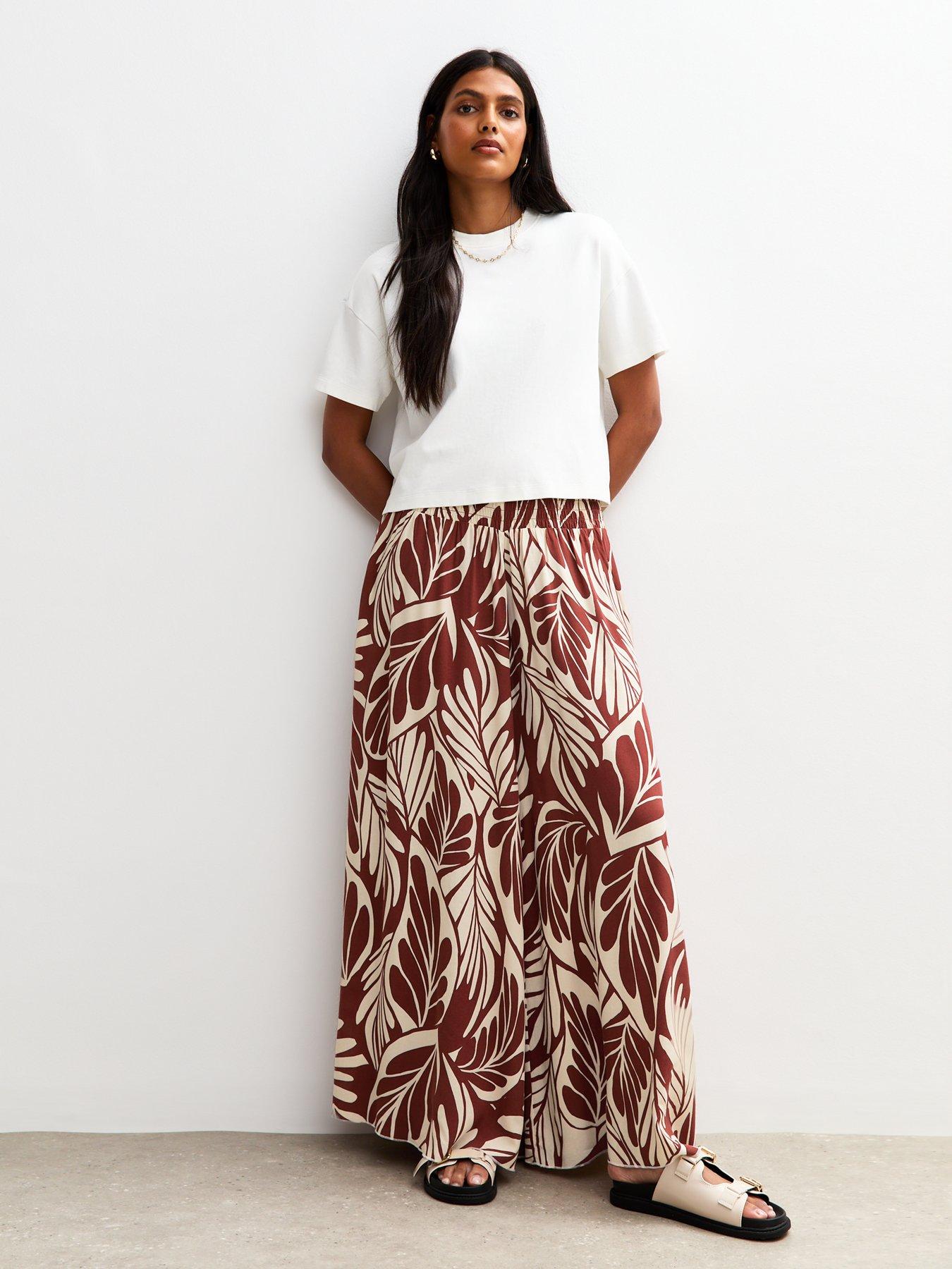 undefined Brown Leaf Print Palazzo Trousers