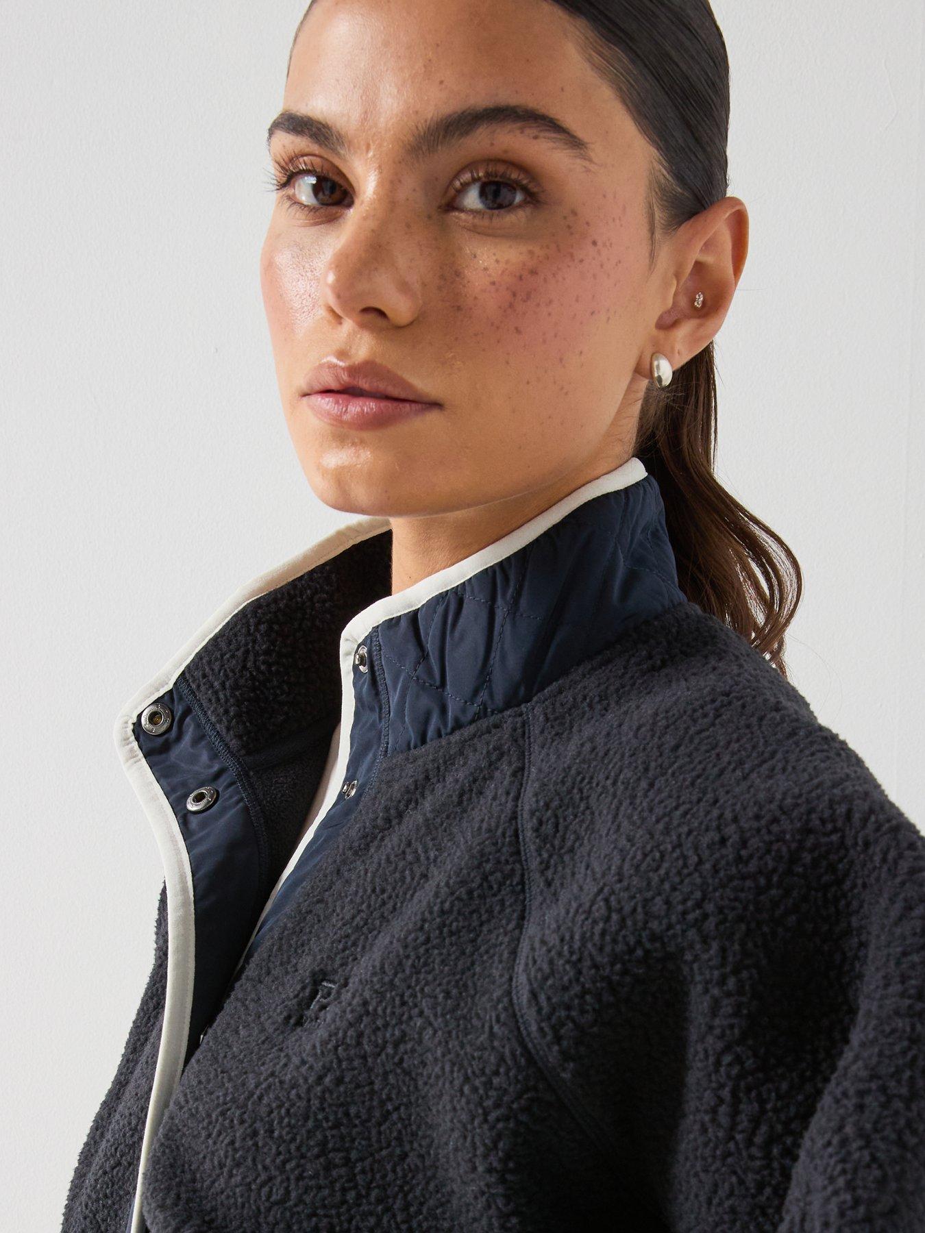 Image 4 of 6 of P.E Nation Womens Training Technique Quilt and Fleece Jacket - Navy