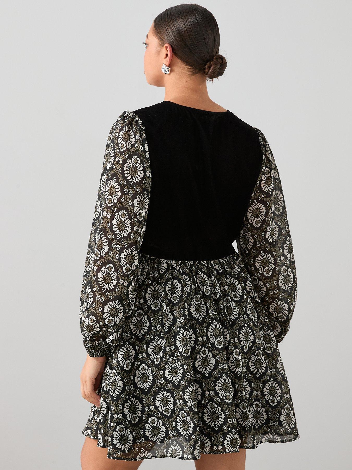 Image 2 of 6 of The Very Collection Curve 2 In 1 Waistcoat Mini Dress - Print