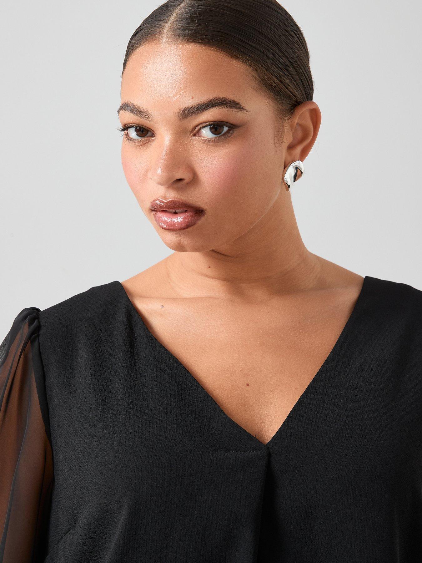 The Very Collection Curve Bow Back Top | Very