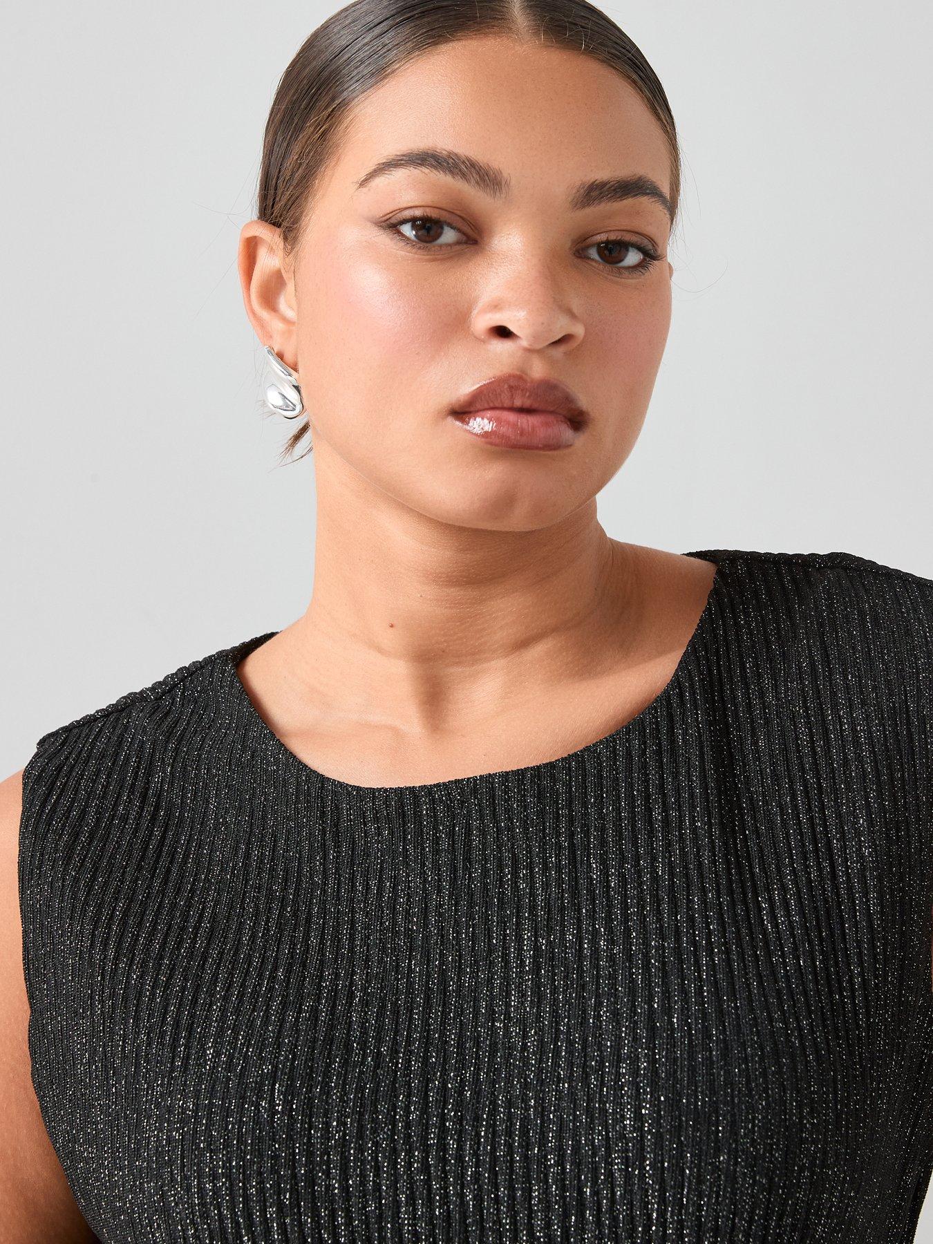 Image 5 of 7 of The Very Collection Curve Lurex Plisse Belted Tunic Top
