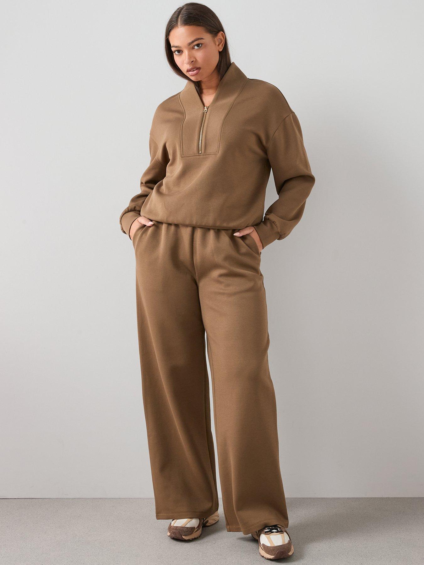 Image 3 of 7 of The Very Collection Curve Half Zip Sweat Co-ord