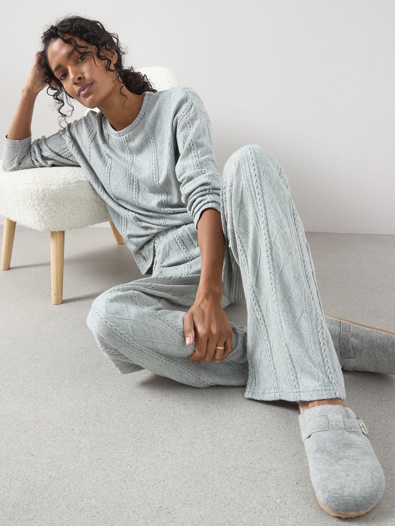 Image 4 of 6 of The Very Collection Cable Knit Long Sleeve And Wide Leg Lounge Set - Grey