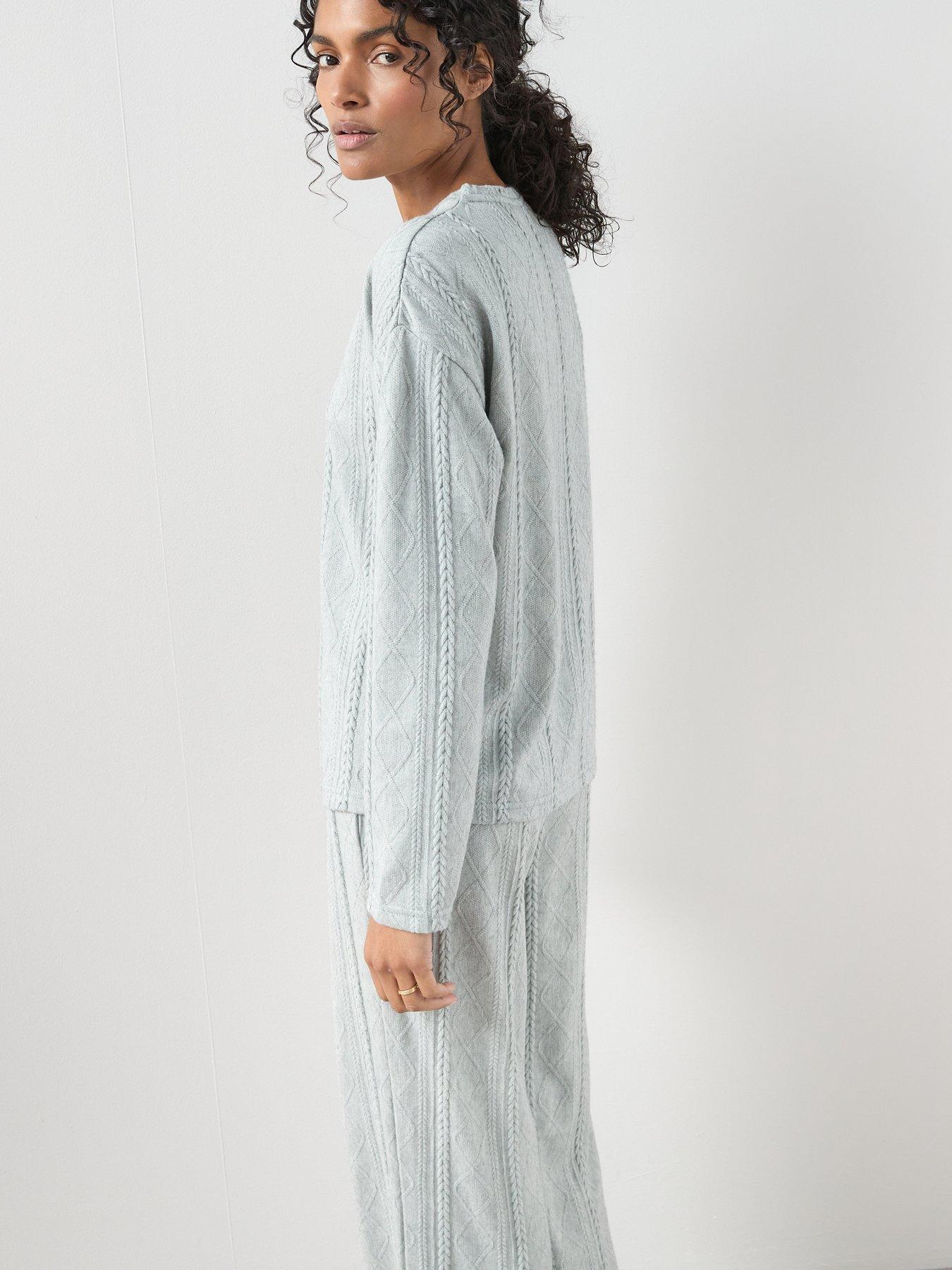 Image 5 of 6 of The Very Collection Cable Knit Long Sleeve And Wide Leg Lounge Set - Grey