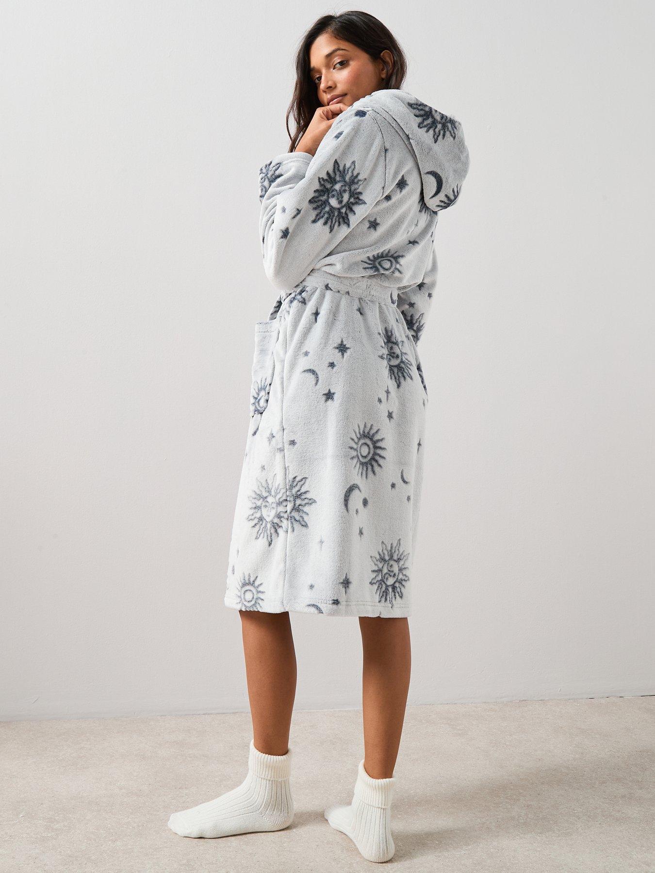 Image 2 of 7 of The Very Collection Moon Carved Dressing Gown - Blue