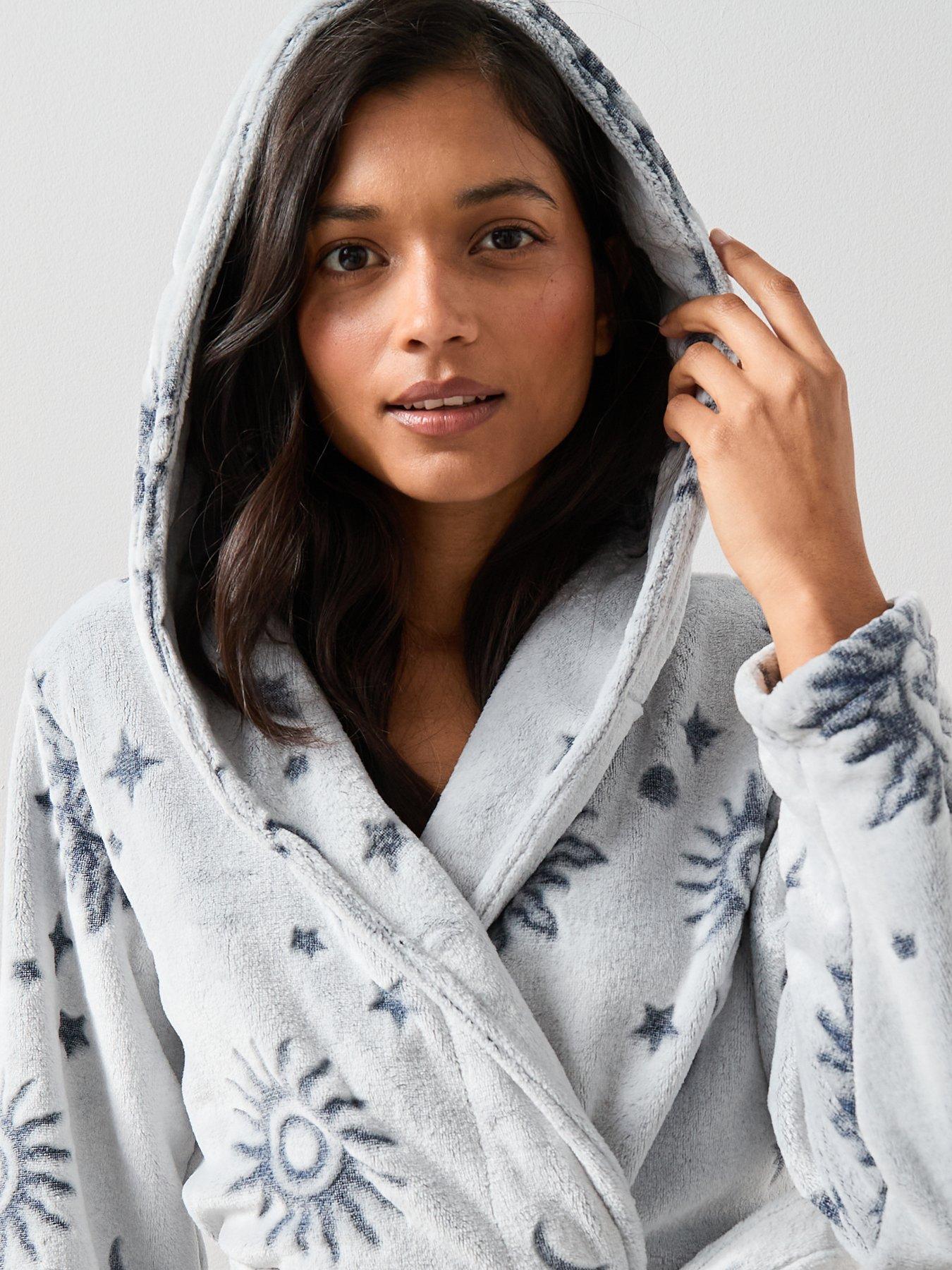 Image 6 of 7 of The Very Collection Moon Carved Dressing Gown - Blue