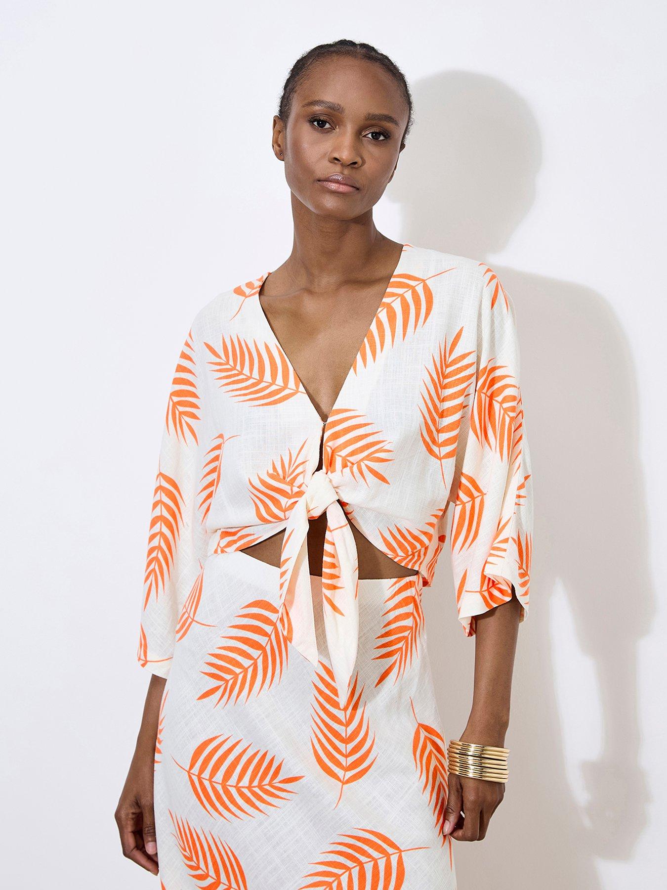 undefined Tropical Leaf Tie Hem Crop Top - Cream