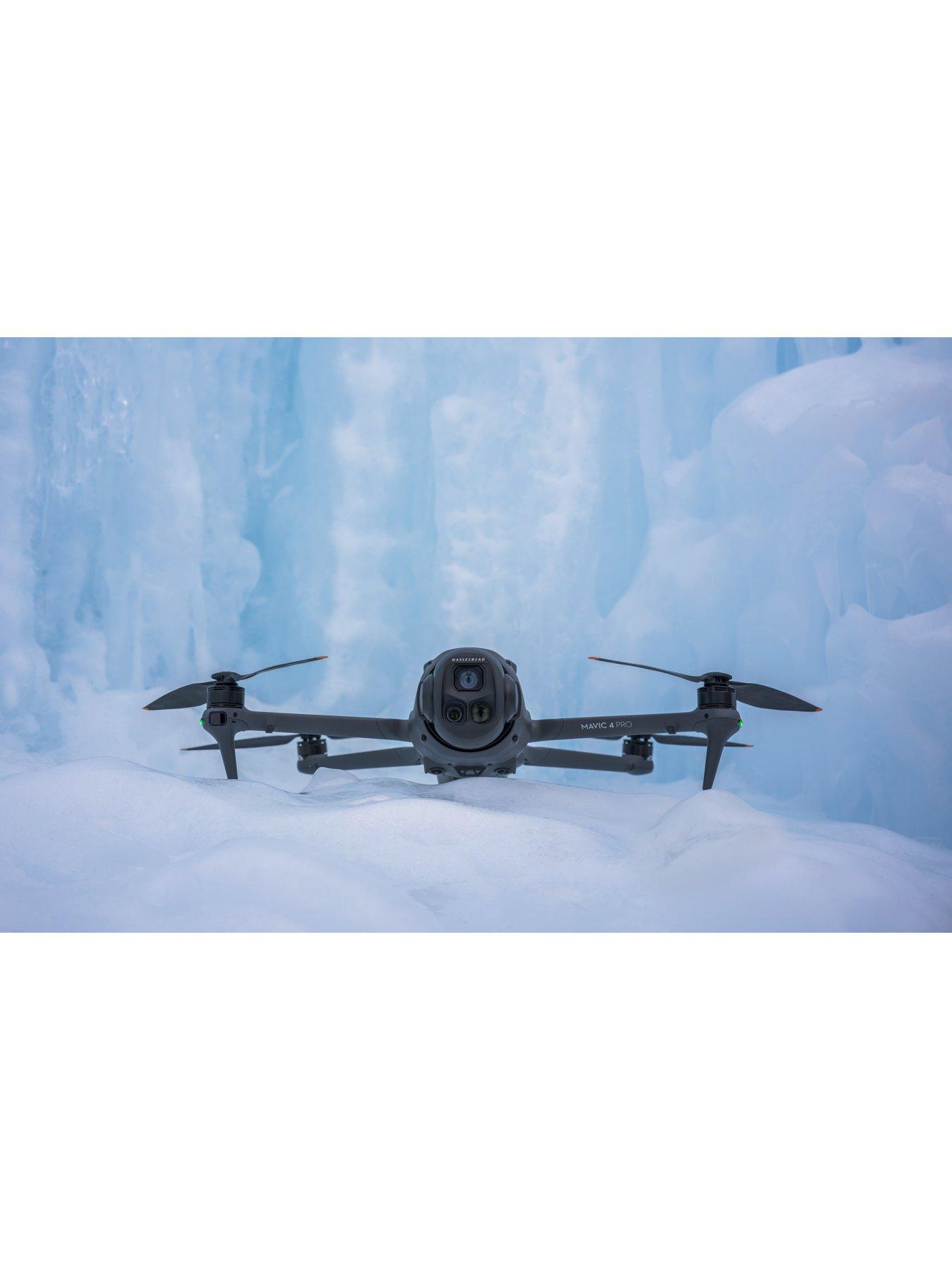 Image 7 of 7 of DJI Mavic 4 Pro Fly More Combo (RC 2)