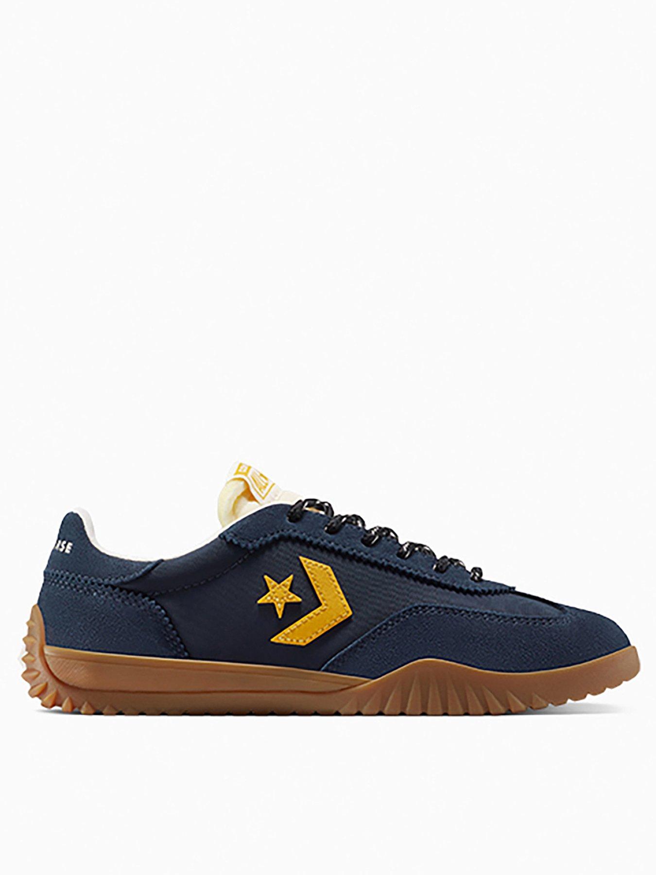 Image 1 of 7 of Converse Run Star Trainer Ox -black