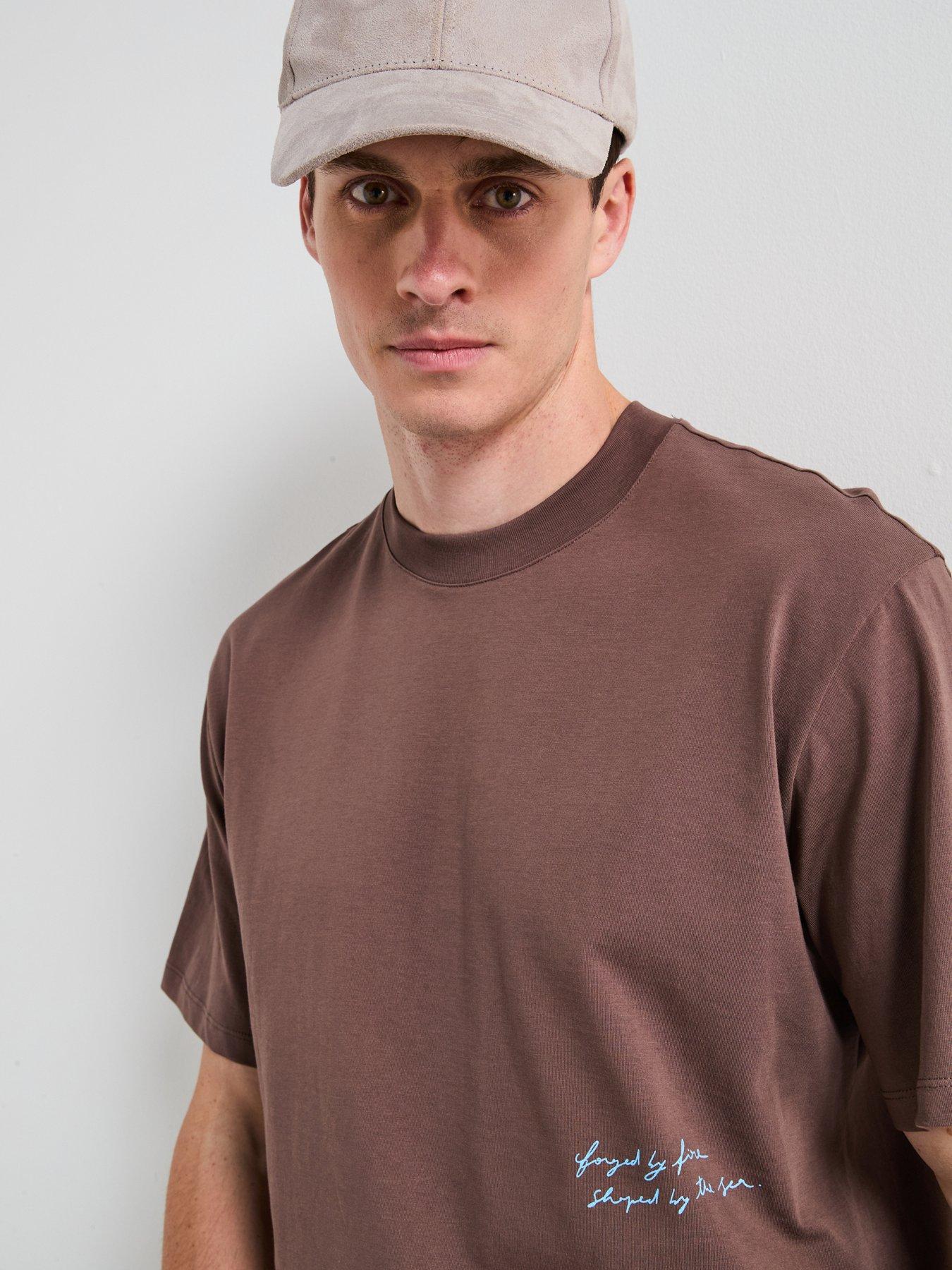 Image 6 of 6 of Mango Canon Back Graphic Short T-Shirt - Brown